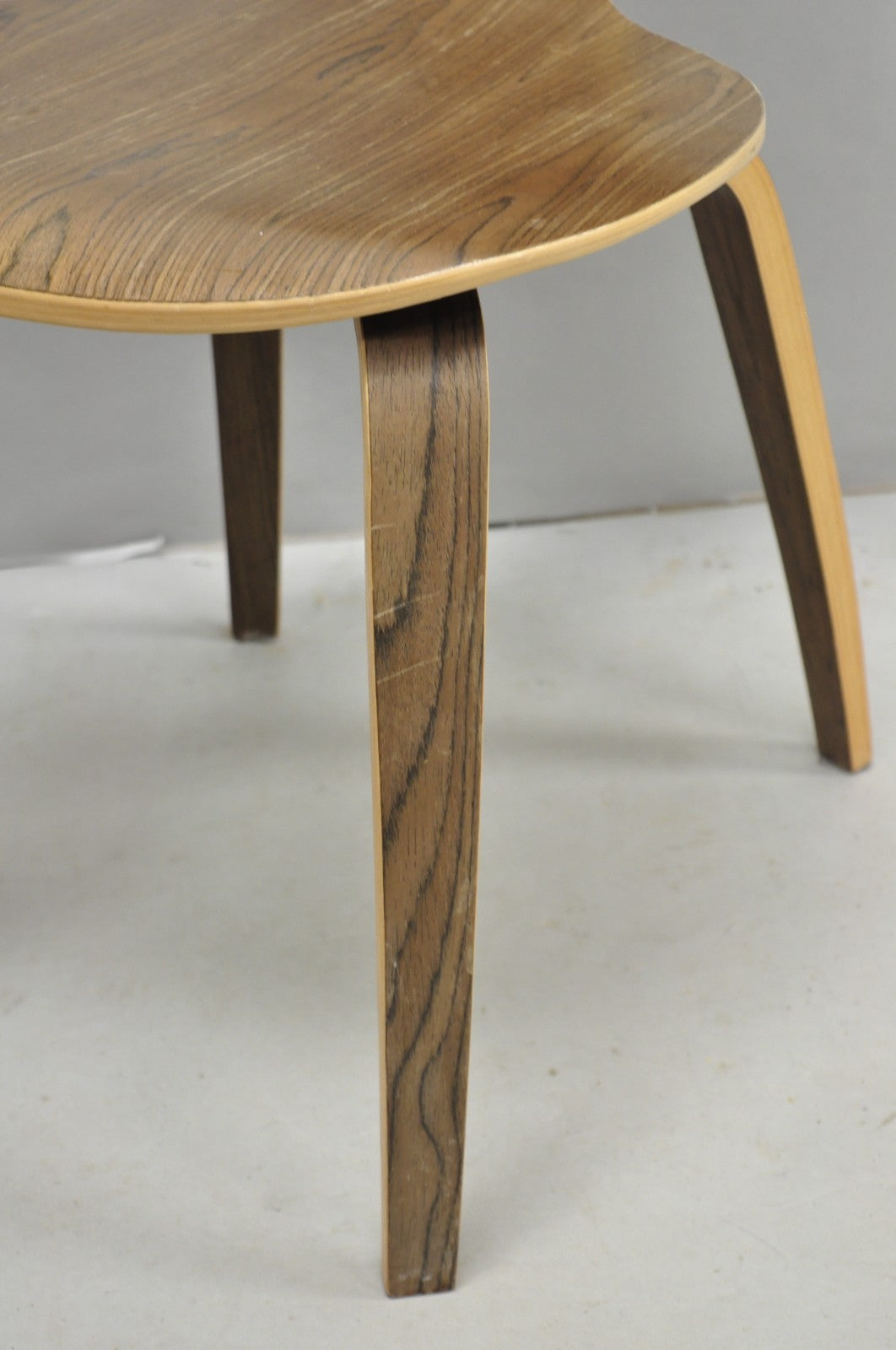 Contemporary Modern Bent Plywood Pretzel Style Dining Chairs - Set of 4