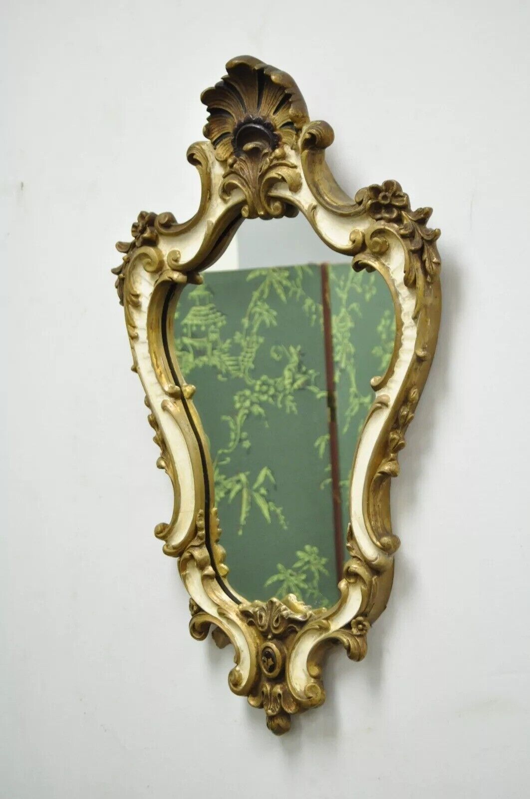 Vintage Italian Rococo Style Gold Giltwood White Shell Carved Wall Mirror