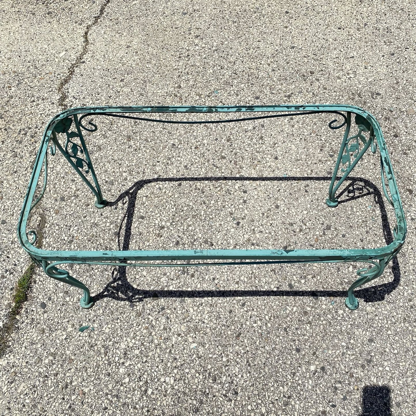 Vintage Woodard Chantilly Rose Green Wrought Iron Garden Patio Coffee Table