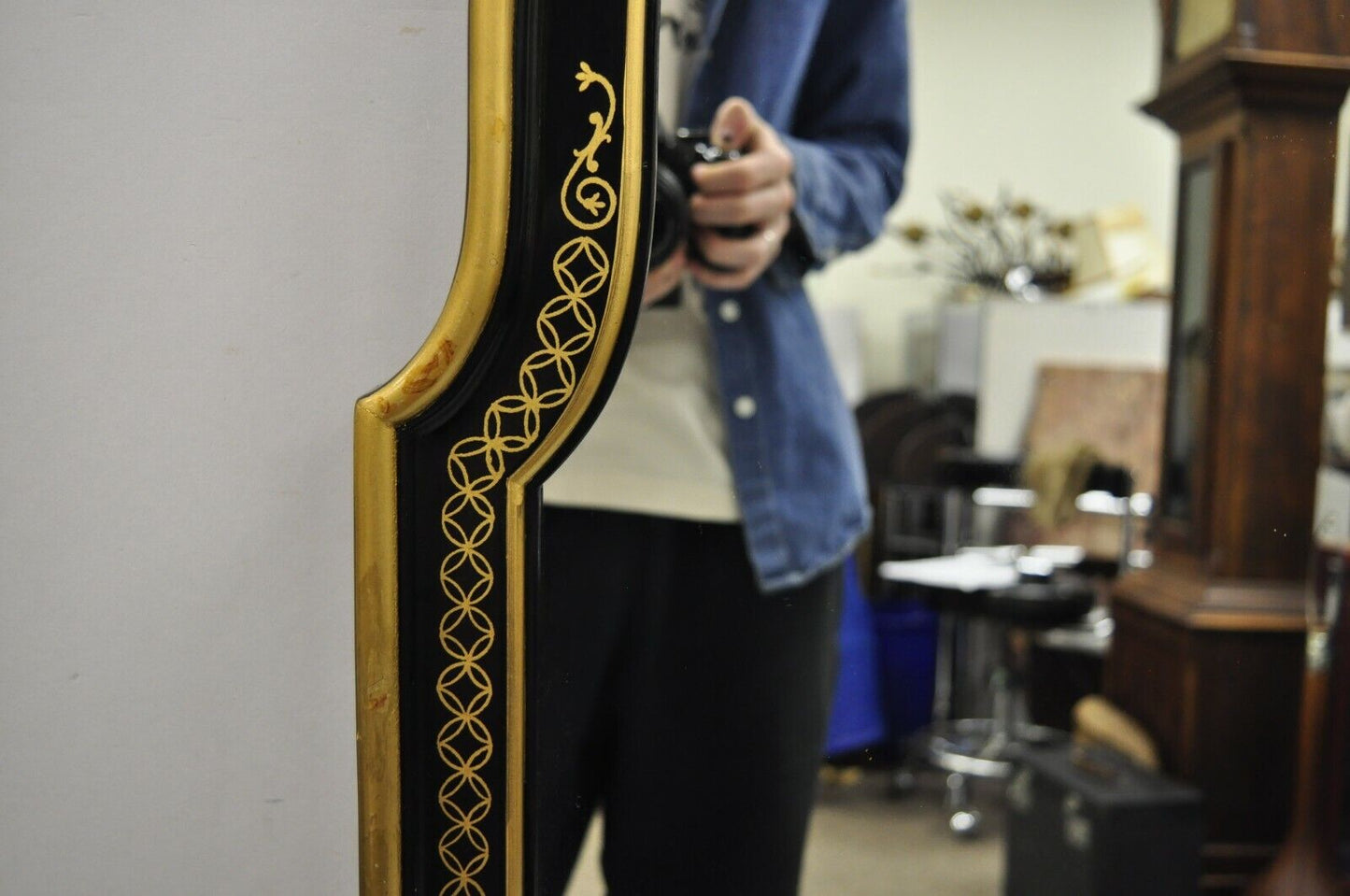 Vintage Chinoiserie Drexel Et Cetera Style Black Gold Arch Wall Mirror