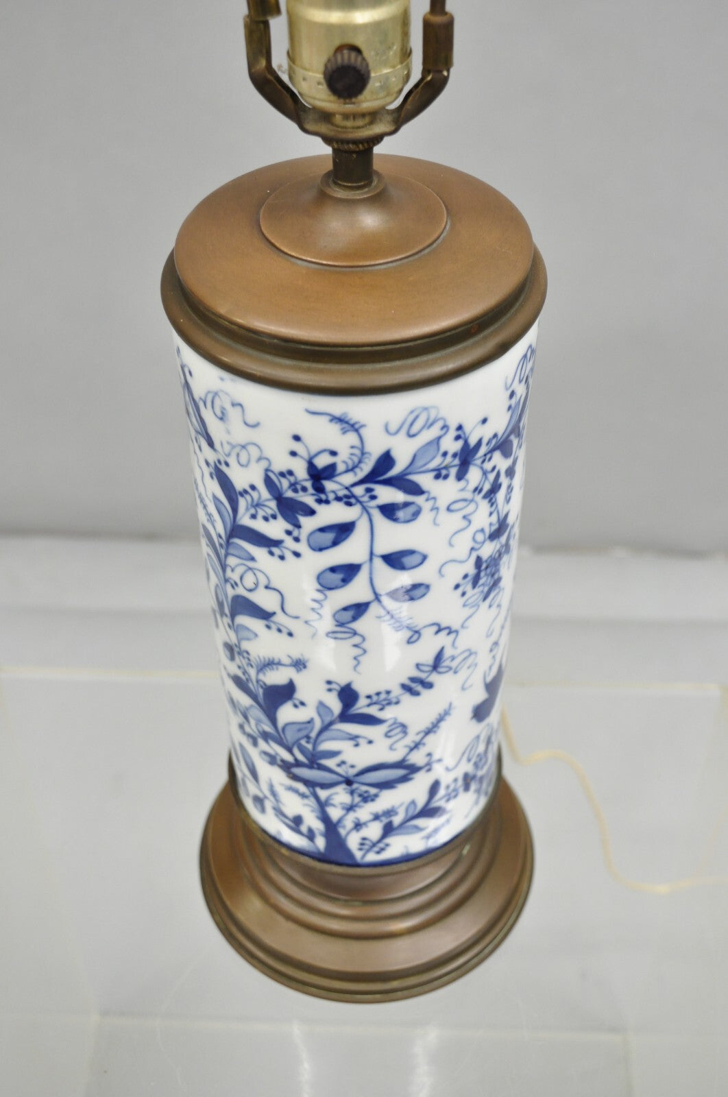 Antique Chinoiserie Blue and White Porcelain Jardiniere Bird & Vine Table Lamp