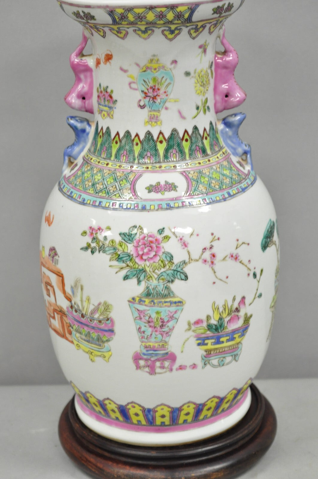 Vintage Chinese Hand Painted Porcelain Jardinierie Floral Chinoiserie Table Lamp