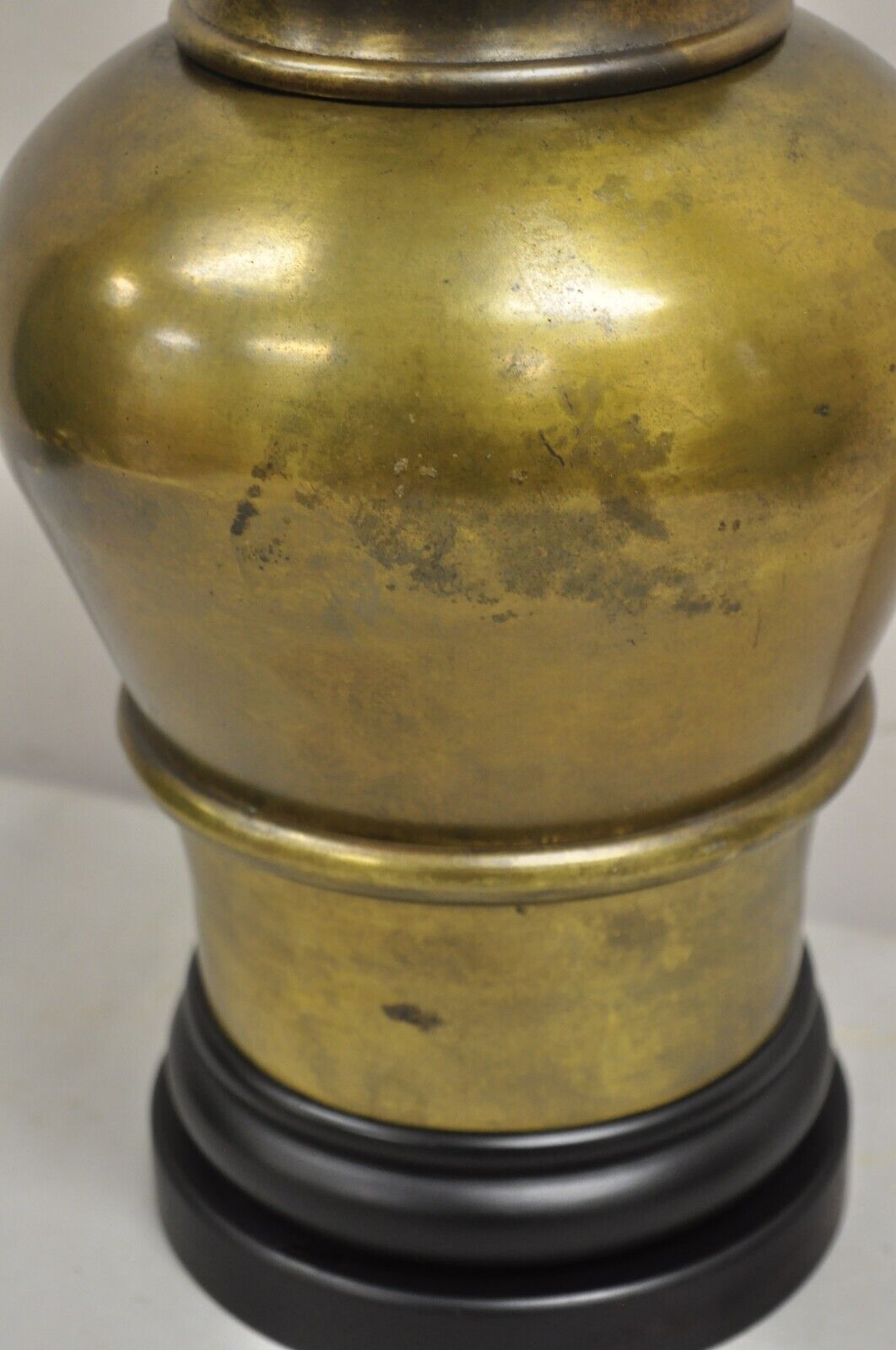 Vintage Hollywood Regency Chinoiserie Patinated Brass Ginger Jar Table Lamp