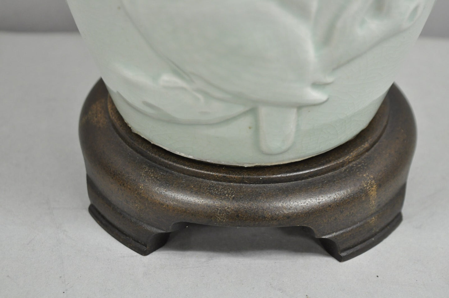 Chinoiserie Chinese Green Celadon Porcelain "Love Birds" Jardiniere Table Lamp