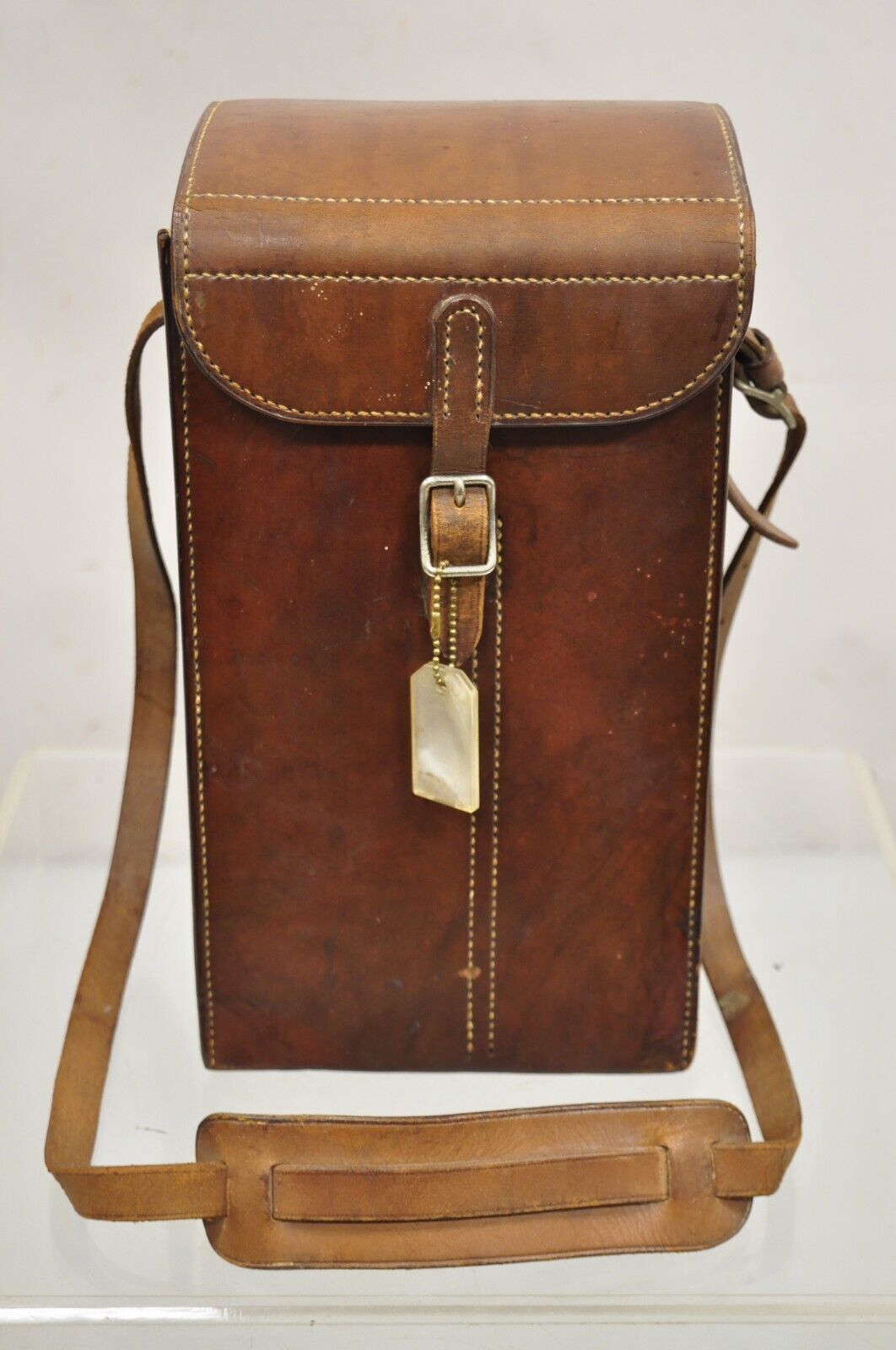 Vintage Sun Lite II Speed Flash and Portable Battery Pack in Brown Leather Case