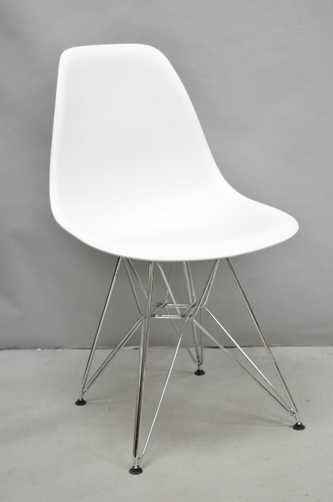 Modern Eames Style Molded Plastic Metal Base Dining Side Chairs - Set of 4