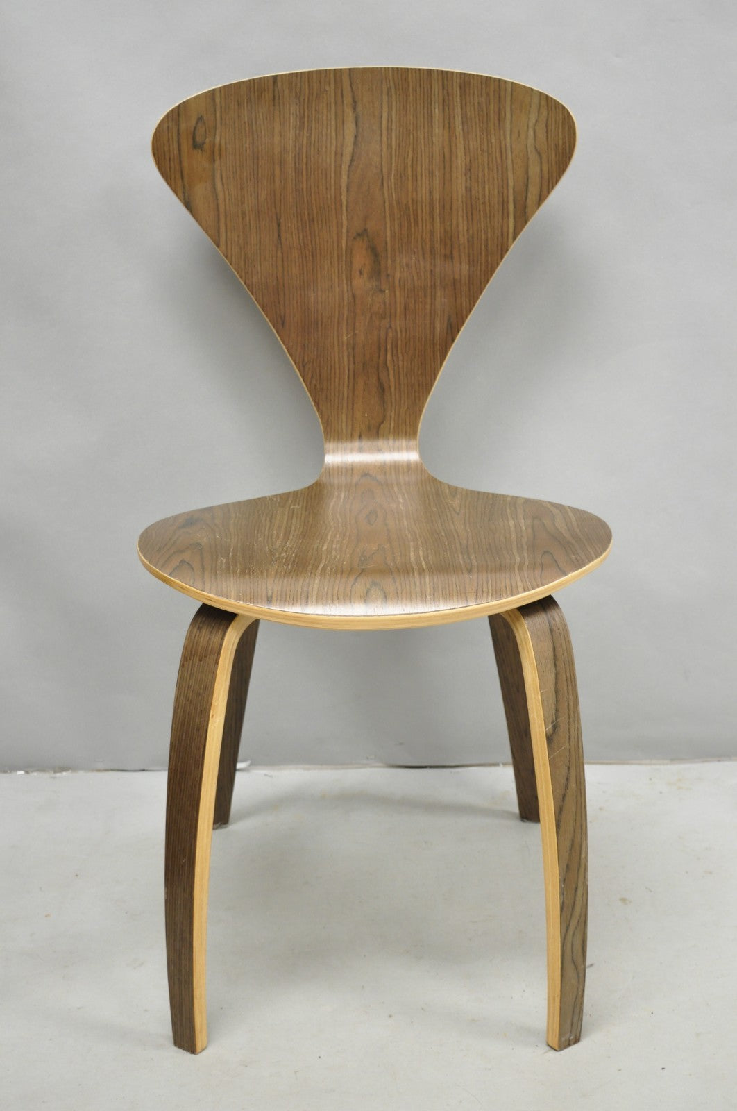 Contemporary Modern Bent Plywood Pretzel Style Dining Chairs - Set of 4