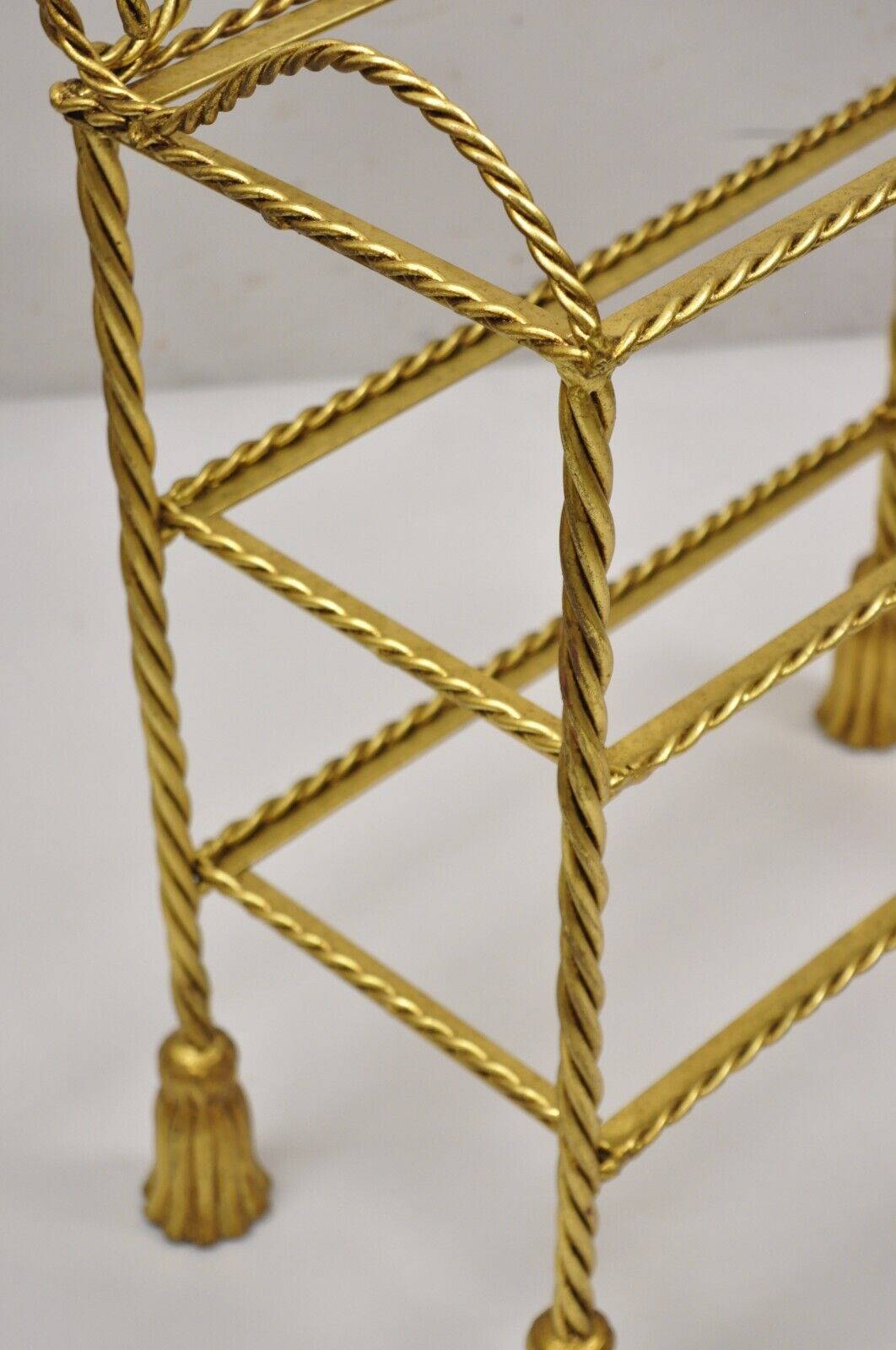 Italian Hollywood Regency Gold Gilt Iron 3 Tier Shelf Small Display Stand (A)
