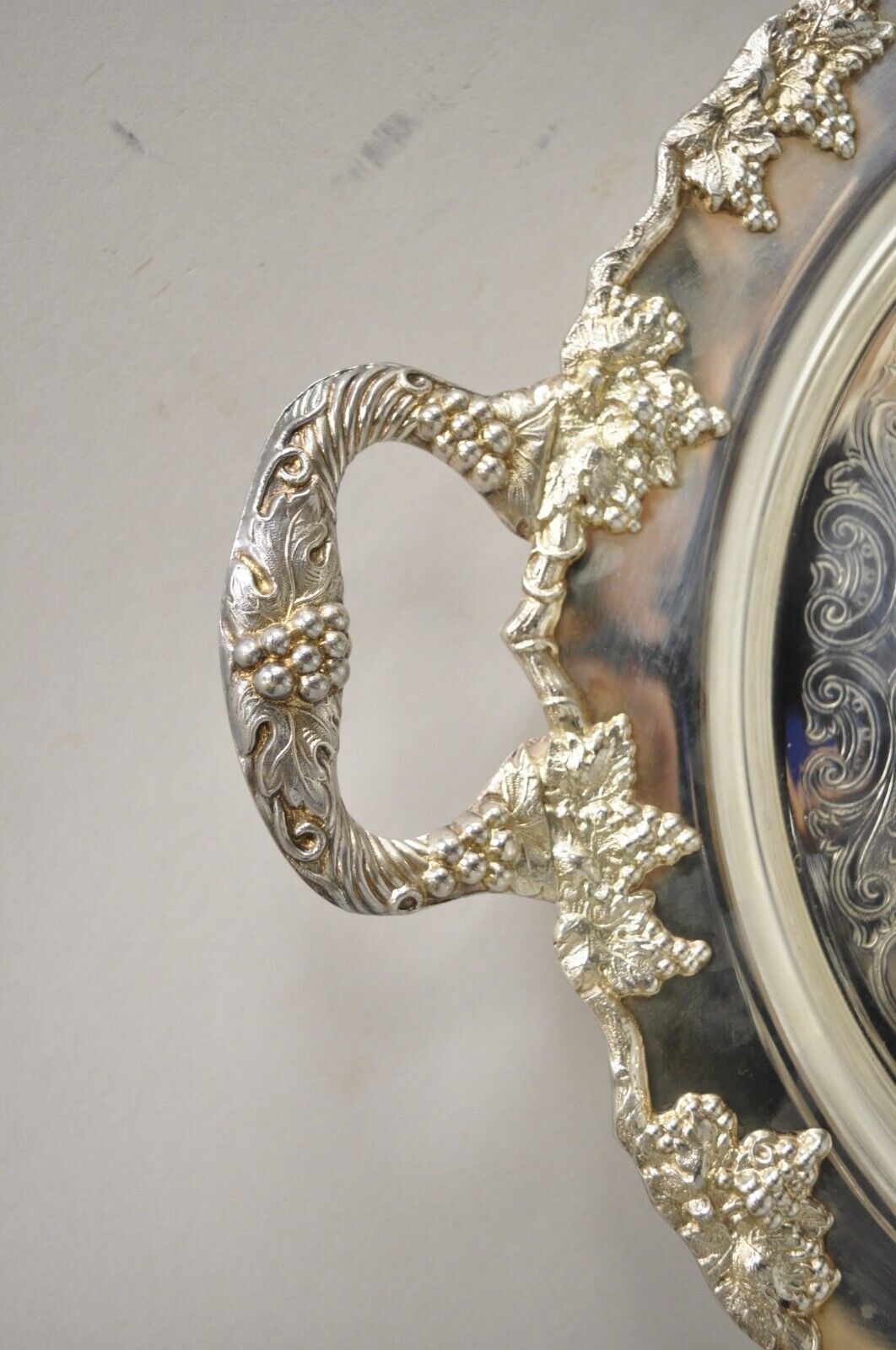 Vintage Crescent Silver Plate 17" Grape Vine Pattern Round Platter Tray