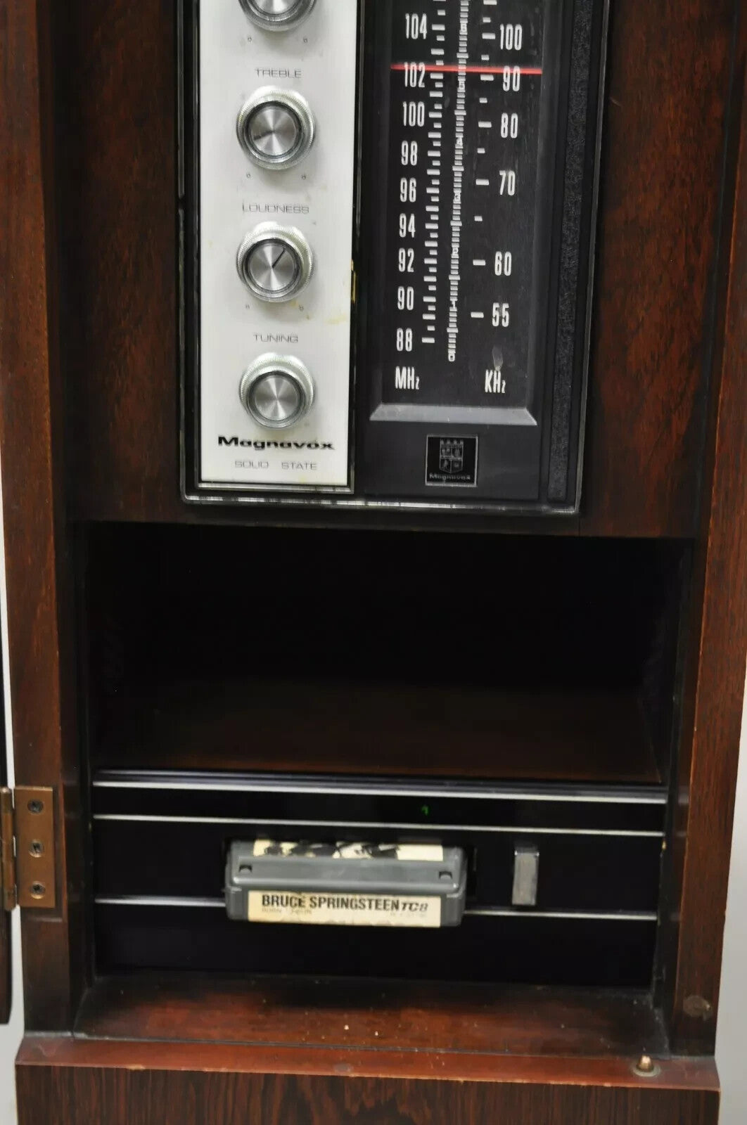 Vintage Magnavox Mid Century Tower Column Pedestal Rodeo Stereo 8 Track Console