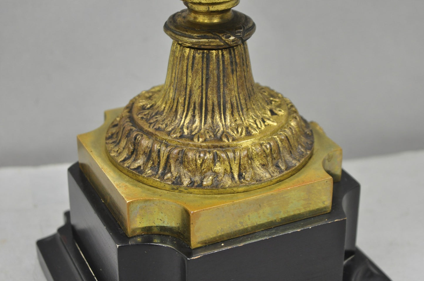 Antique French Neoclassical Bronze Lion Ormolu Diamond Cut Glass Urn Table Lamp