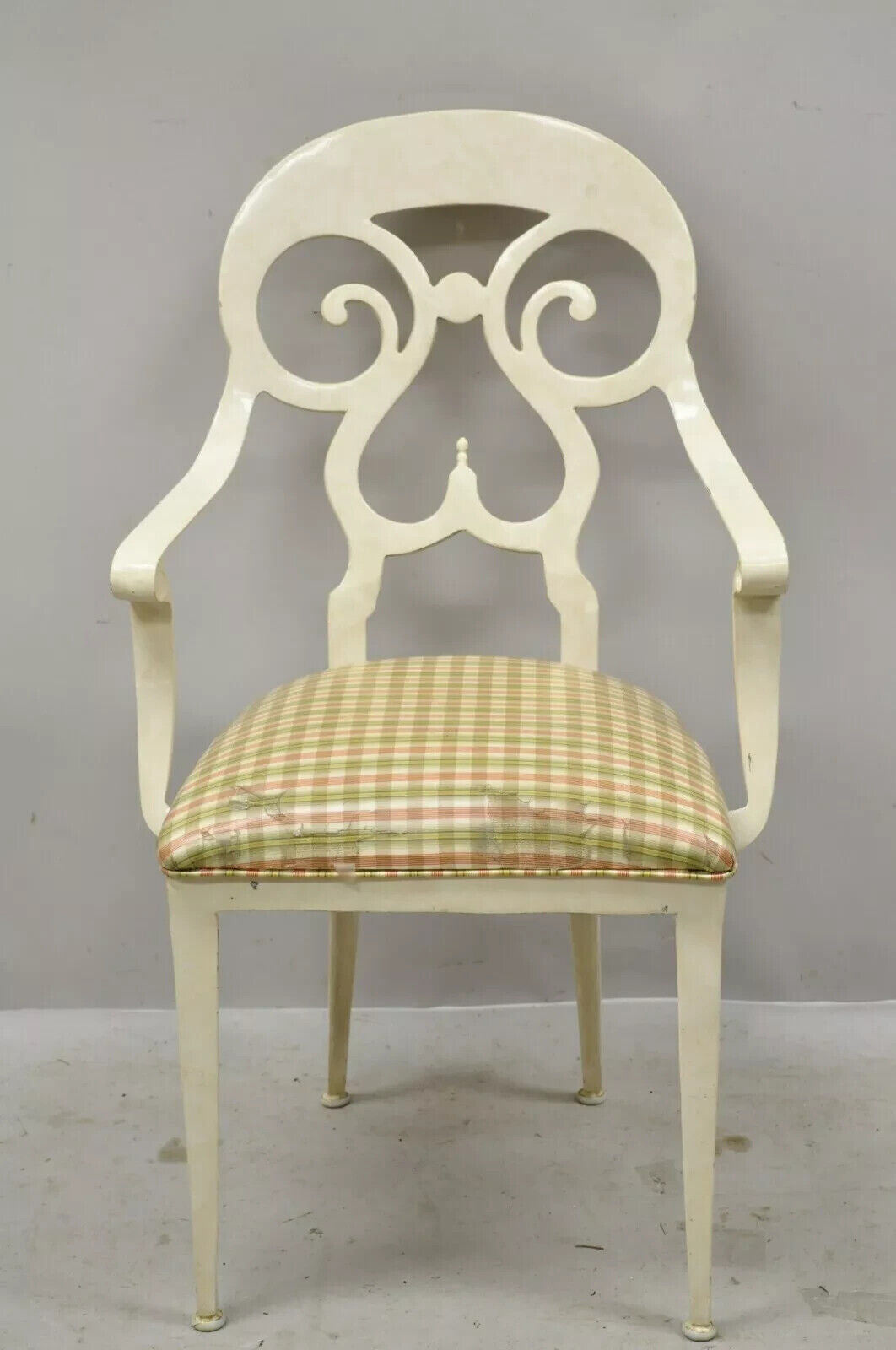 Veneman Furn. Italian Regency Style Cast Aluminum Spade Back Saber Leg Arm Chair