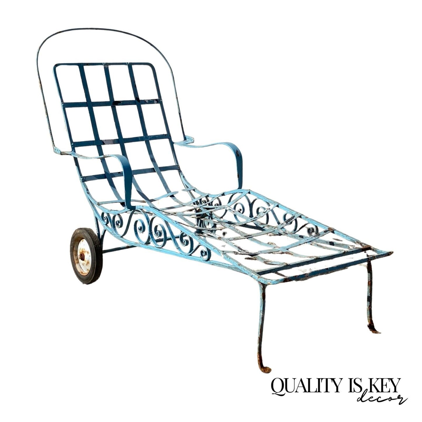 Vintage Salterini Art Nouveau Scrolling Wrought Iron Garden Patio Chaise Lounge