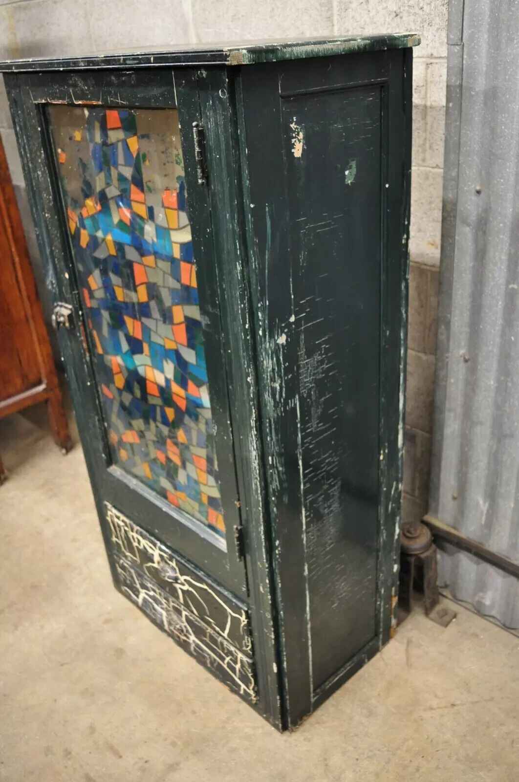 American Colonial Primitive Rustic Green Distress Paint Kitchen Cabinet Cupboard