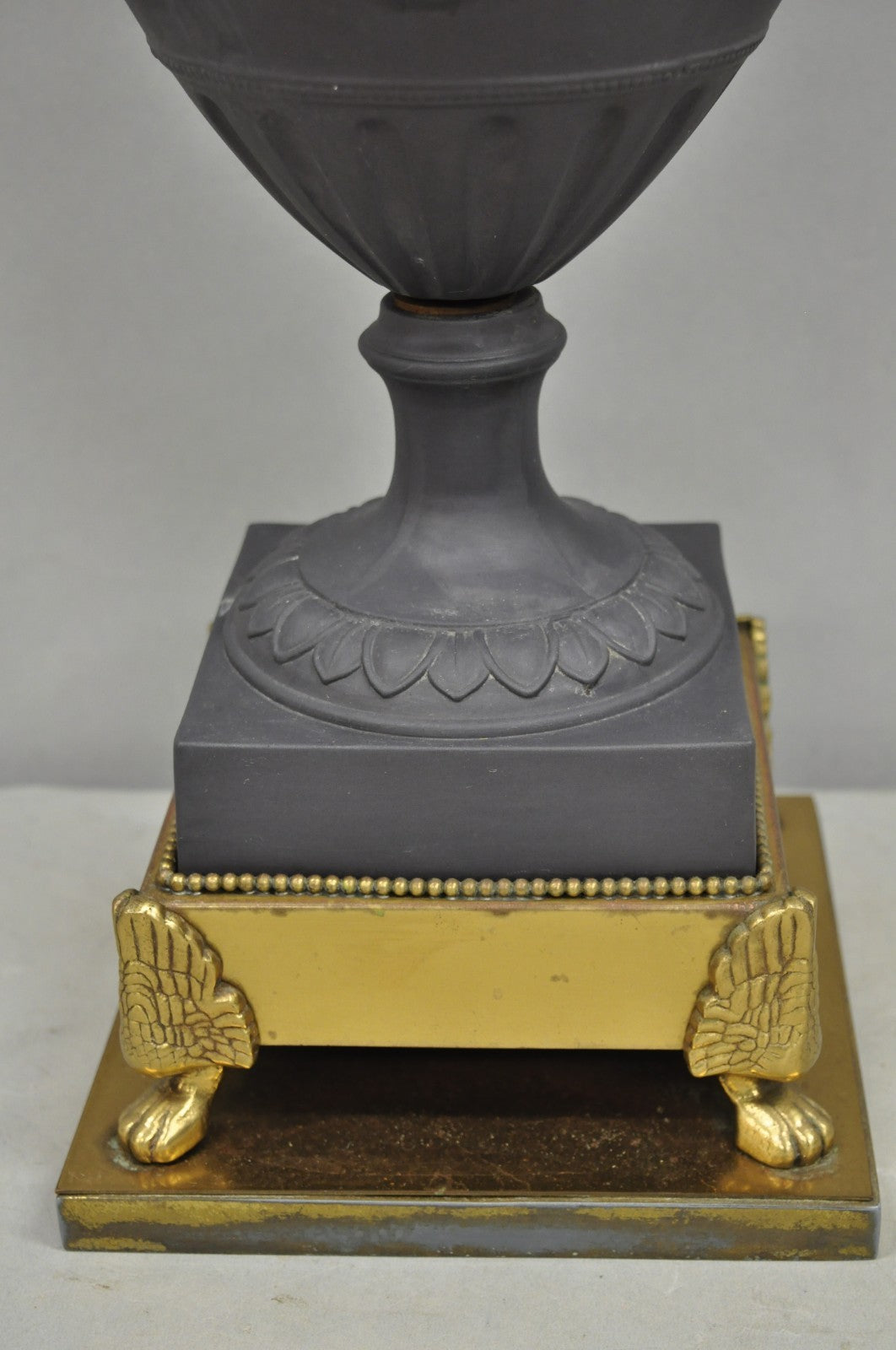 Warren Kessler French Neoclassical Empire Black Basalt Large Urn Table Lamp