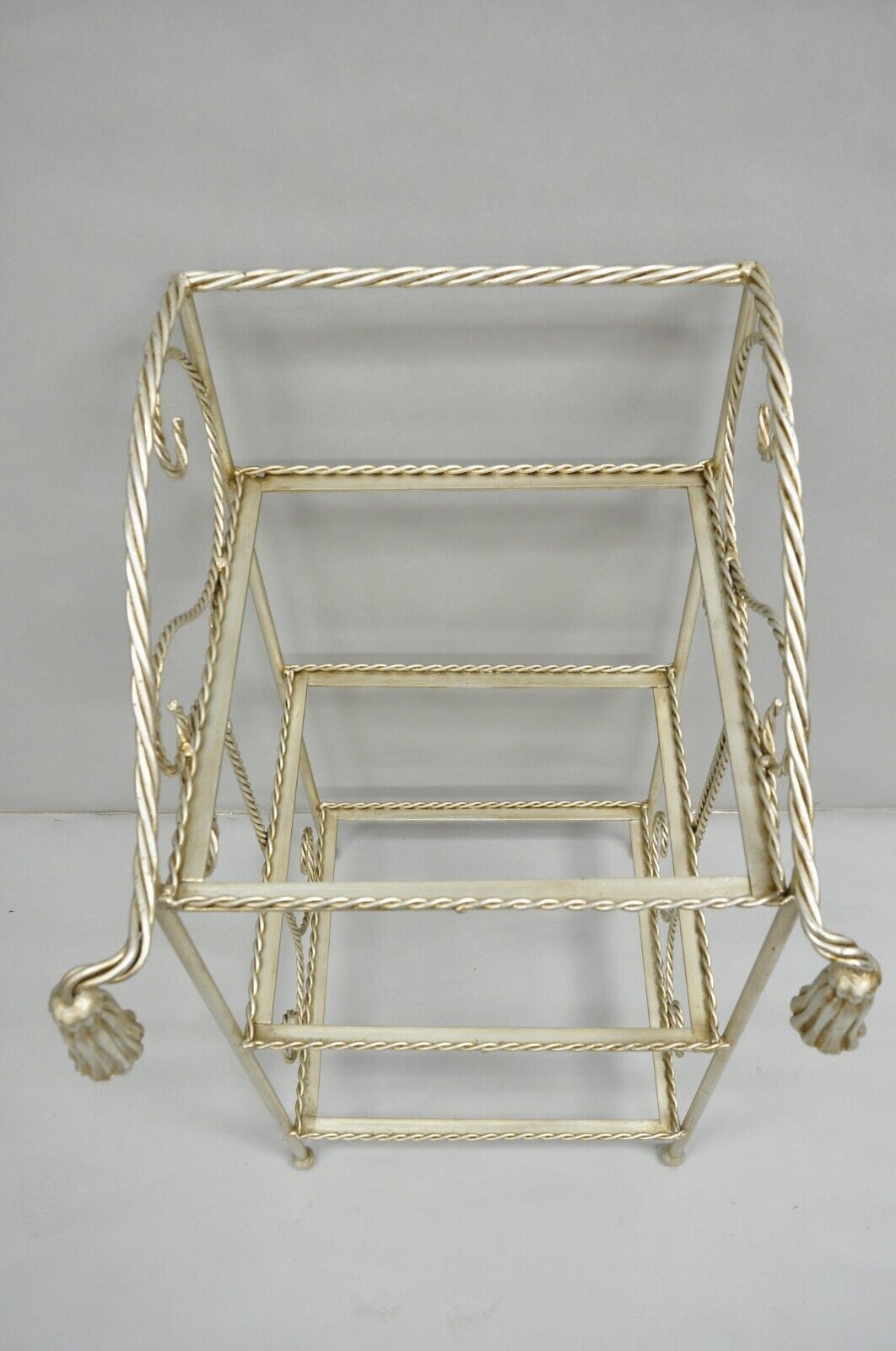 Italian Hollywood Regency Silver Iron Tassel 3 Tier Etagere Towel Rack Stand