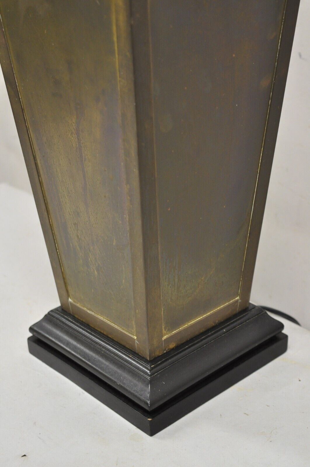 Vintage Chinoiserie Patinated Brass Square Jardiniere Table Lamp Wildwood