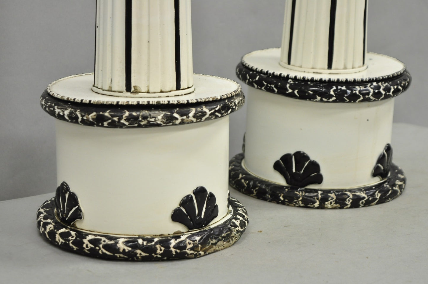 Vintage Hollywood Regency Lotus Leaf Black & White Metal Column Table Lamps Pair