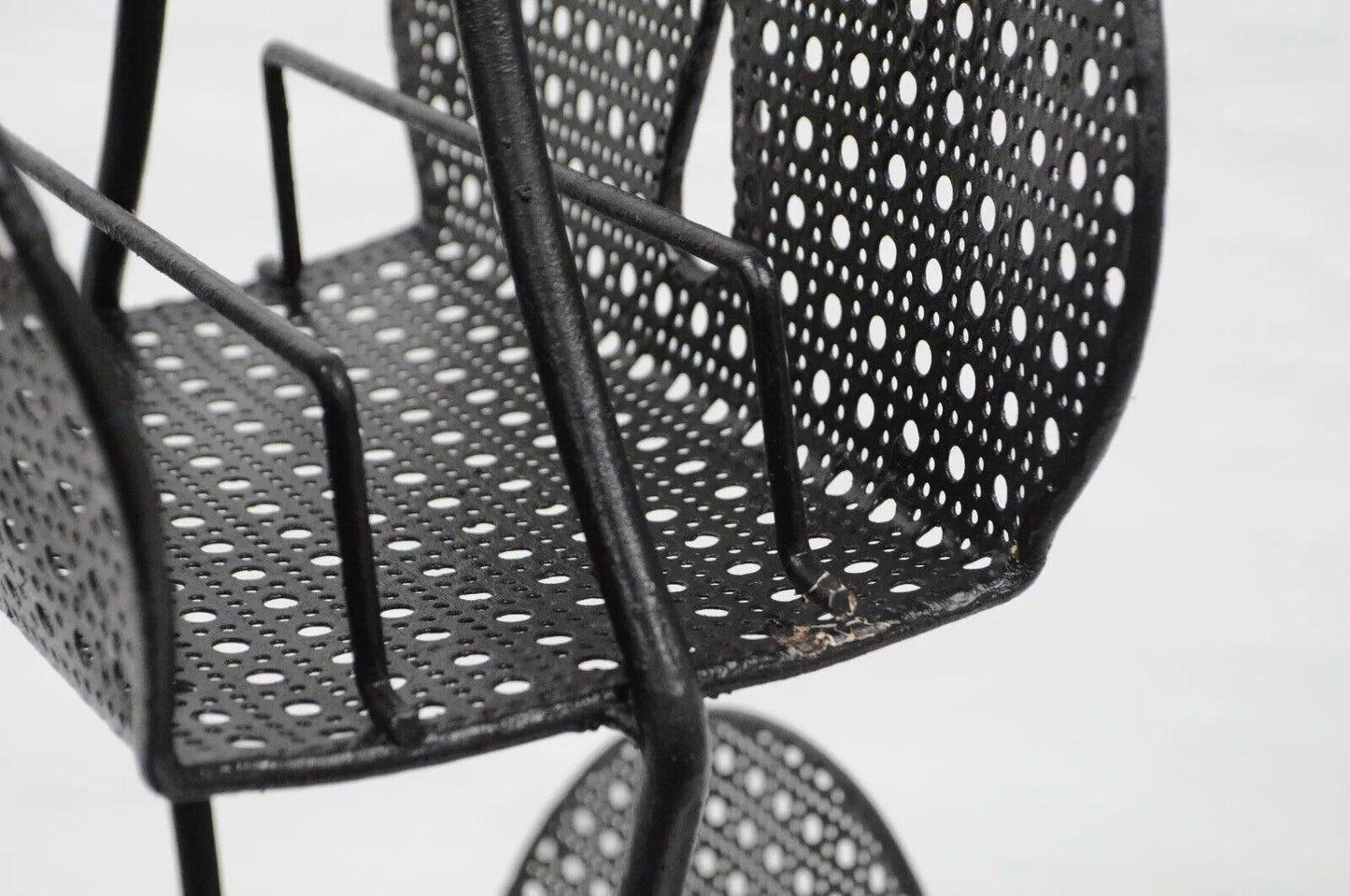 Mathieu Mategot Mid Century Modern Black Hairpin Metal Mesh 2 Tier Magazine Rack