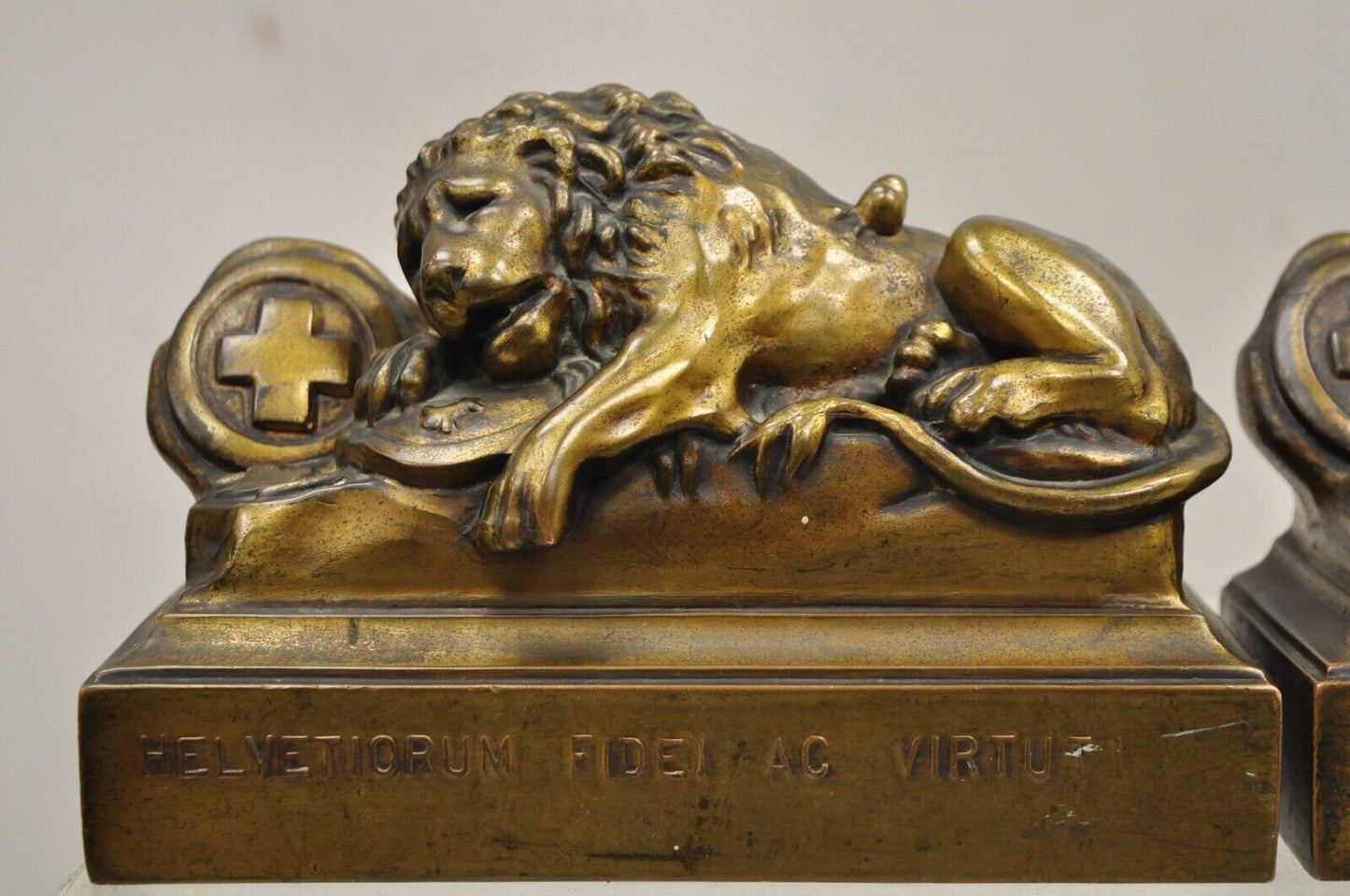 Antique Swiss Guard Bronze Lion Bookends Helvetiorum Fidei AC Virtuti "JB 1570"