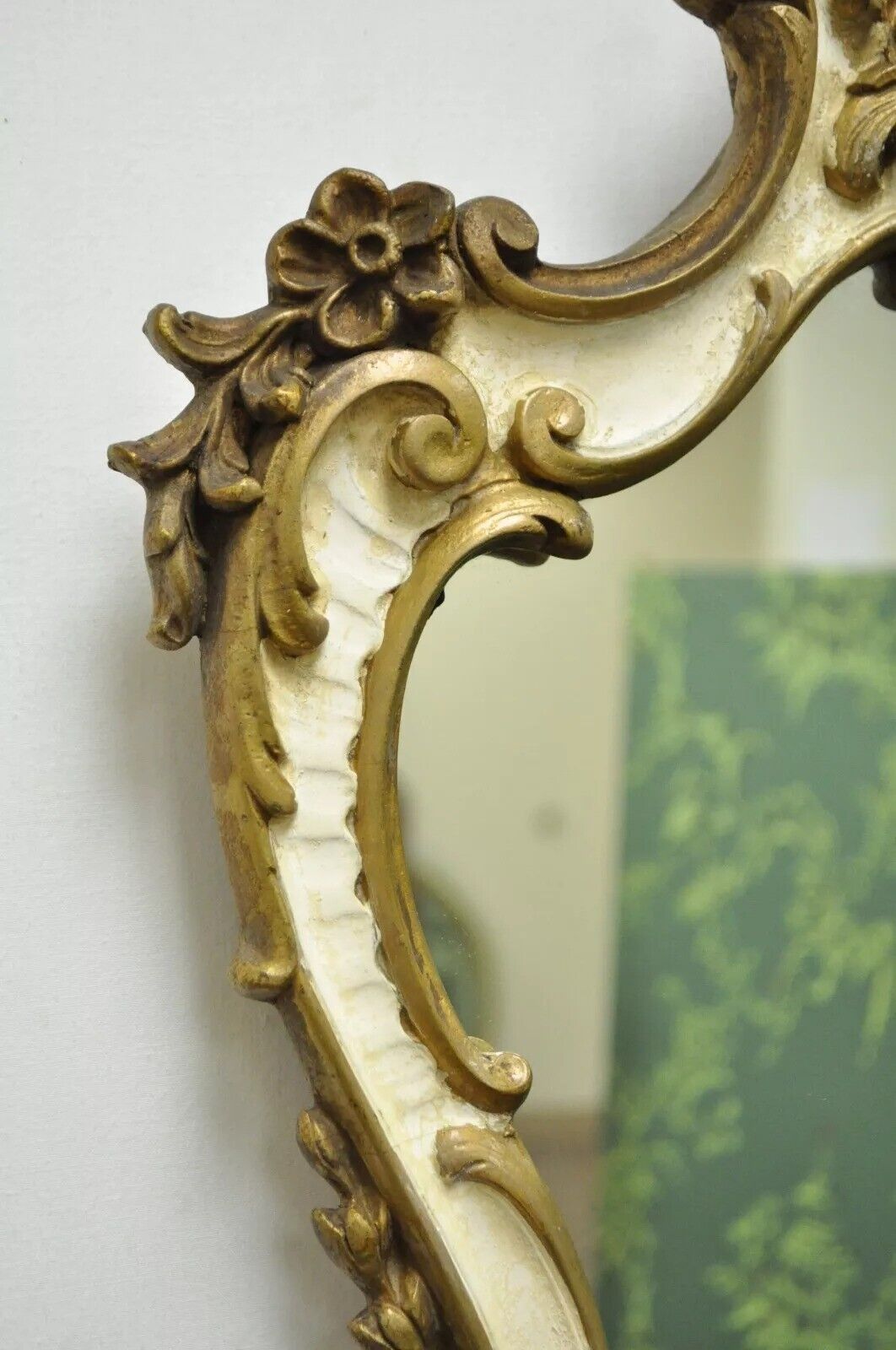 Vintage Italian Rococo Style Gold Giltwood White Shell Carved Wall Mirror