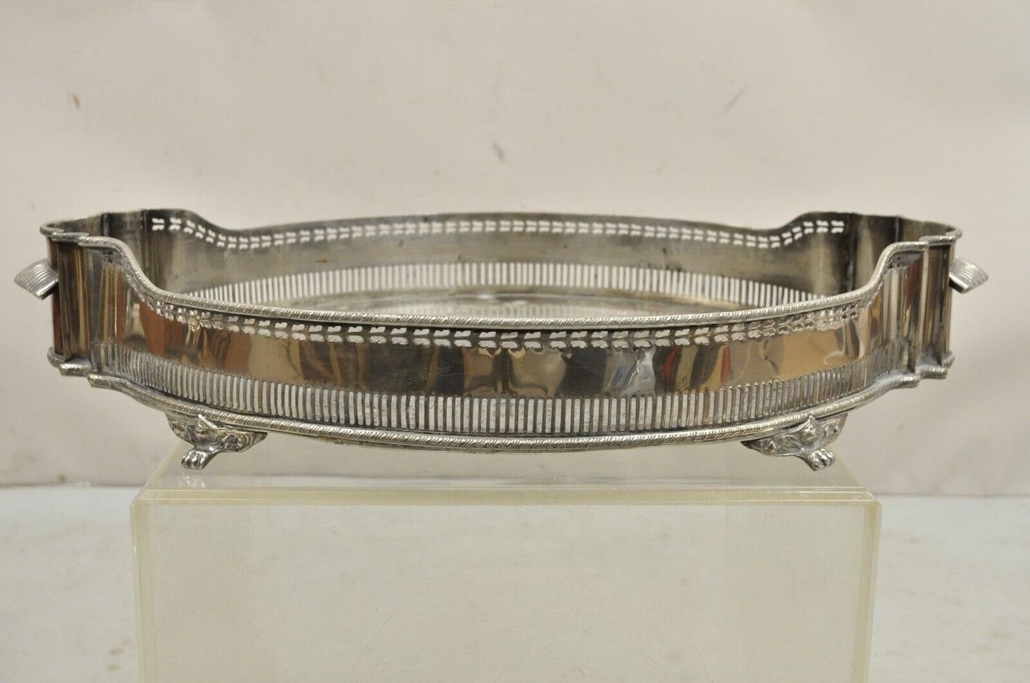 English Victorian Style Oval Raised Gallery Silver Plated Centerpiece Tray