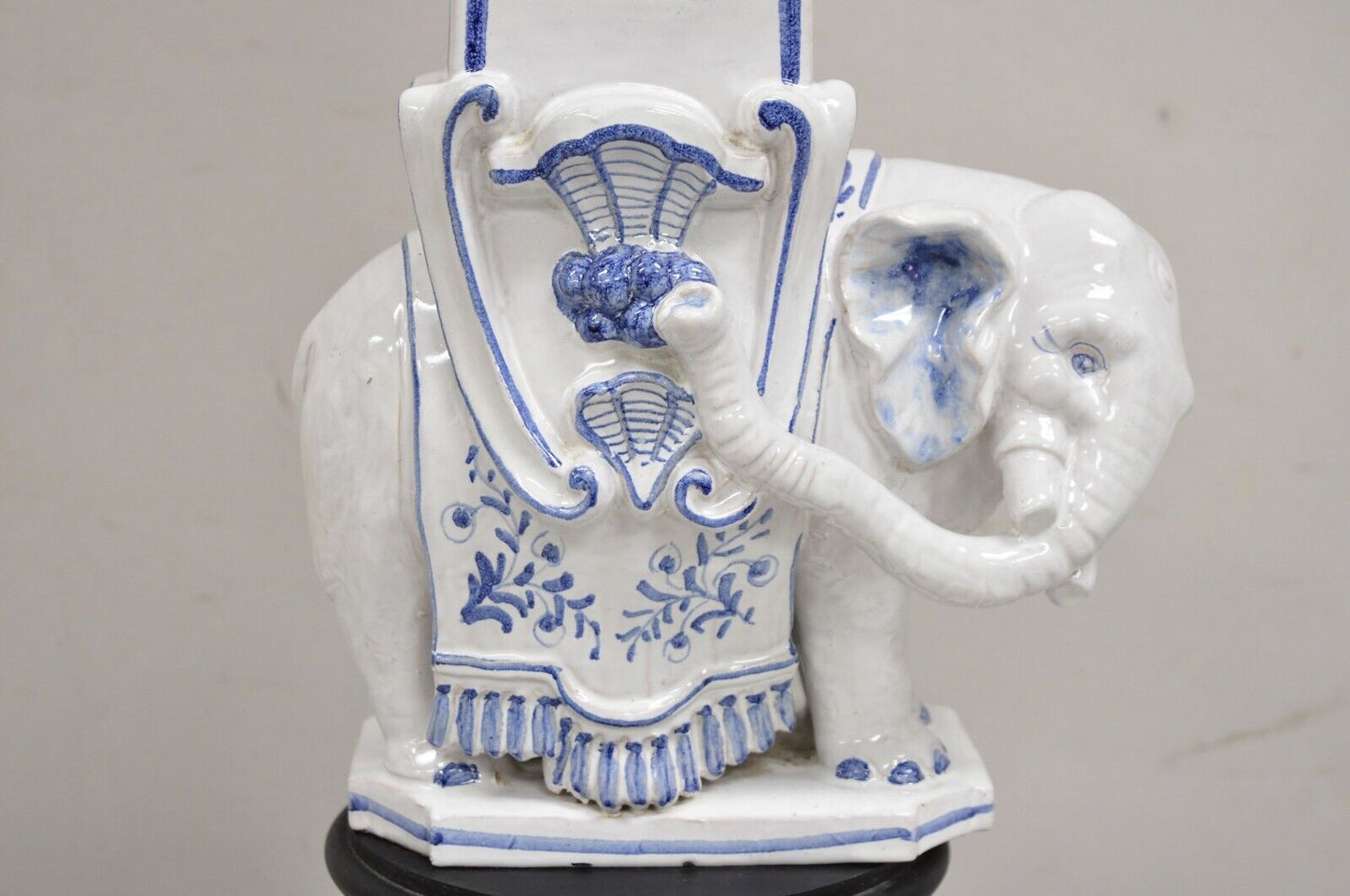 Vintage Ross & Seeley Chinoiserie Tall Blue White Porcelain Elephant Table Lamp