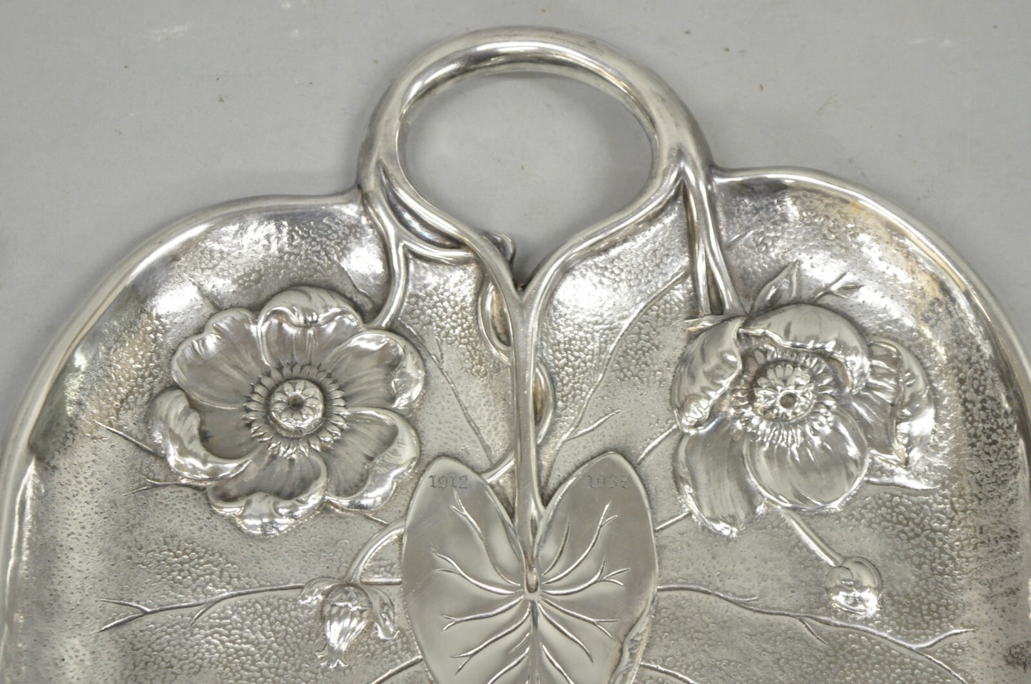 Antique Reed & Barton Art Nouveau Deco Lily Pad Leaf 20" Trinket Dish Bar Tray