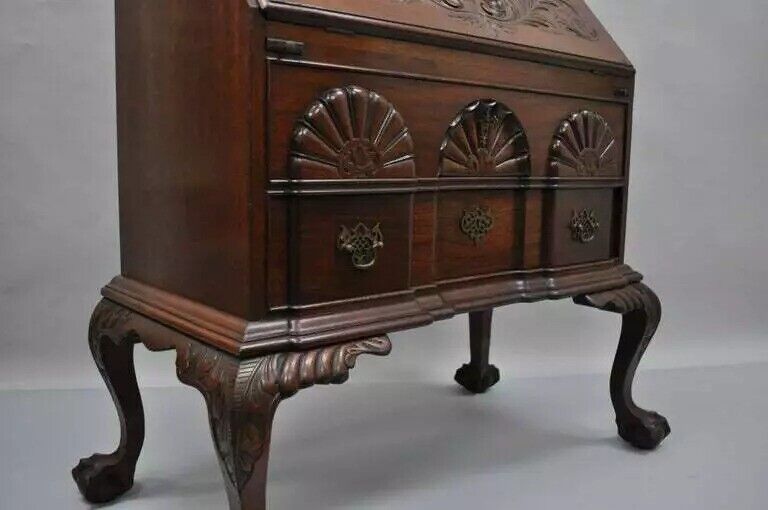 Georgian Chippendale Style Mahogany Block Front Shell Carved Secretary Desk