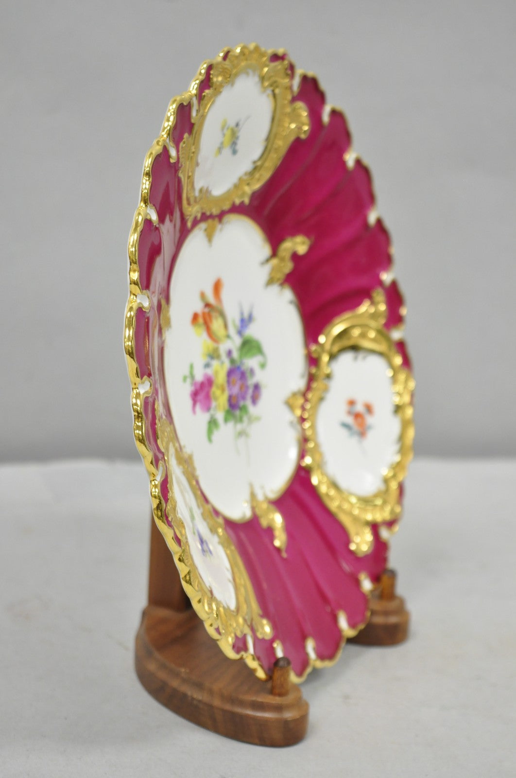 Meissen French Floral Hand Painted Red Porcelain Scalloped Cabinet Plate Bowl