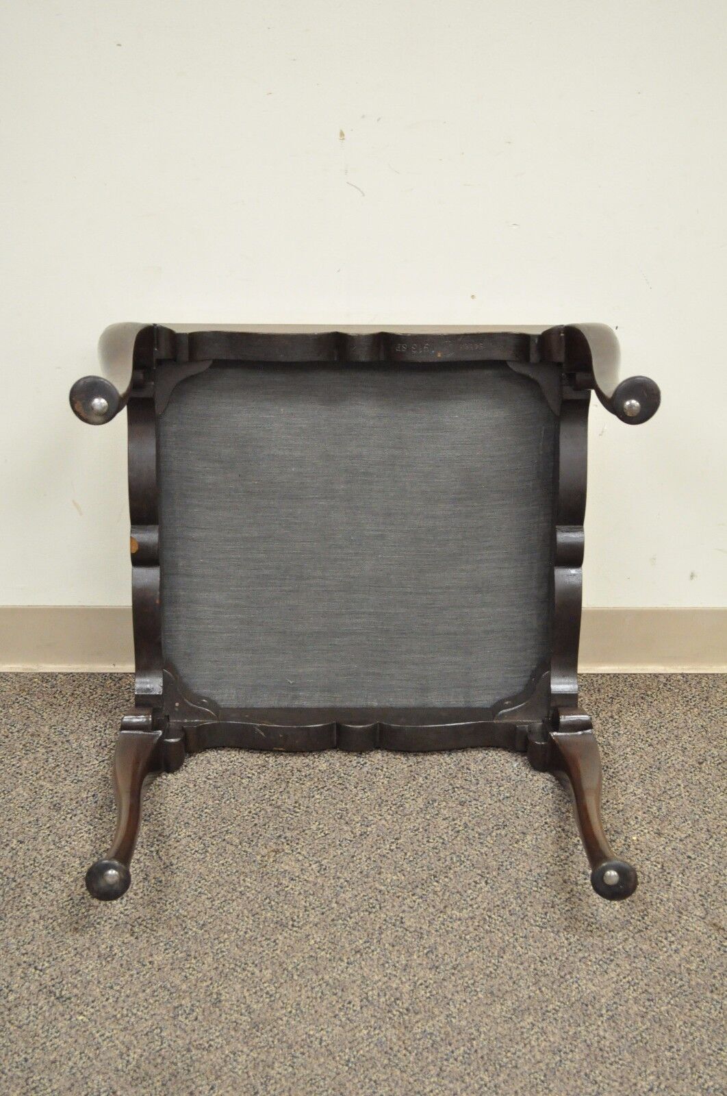 Antique Schmieg & Kotzian Mahogany Wood Queen Anne Square Stool Bench Ottoman