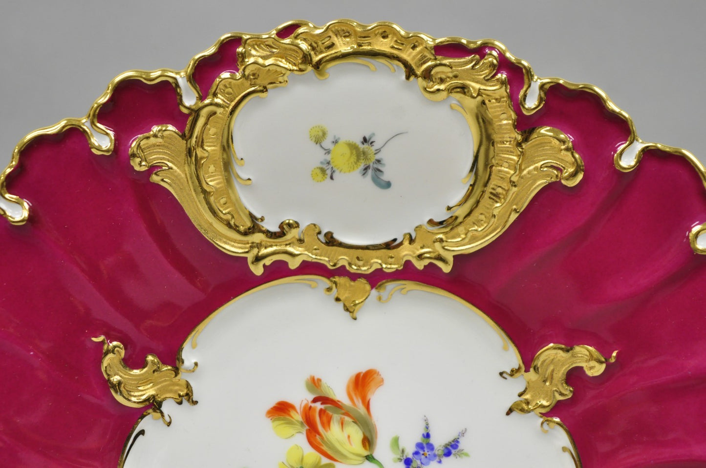 Meissen French Floral Hand Painted Red Porcelain Scalloped Cabinet Plate Bowl