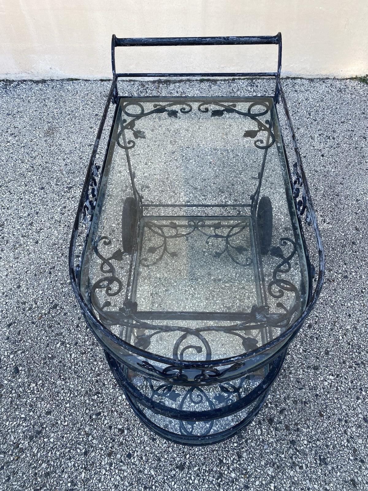 Vintage Woodard Wrought Iron Leaf & Vine Curved Glass Garden Patio Bar Tea Cart