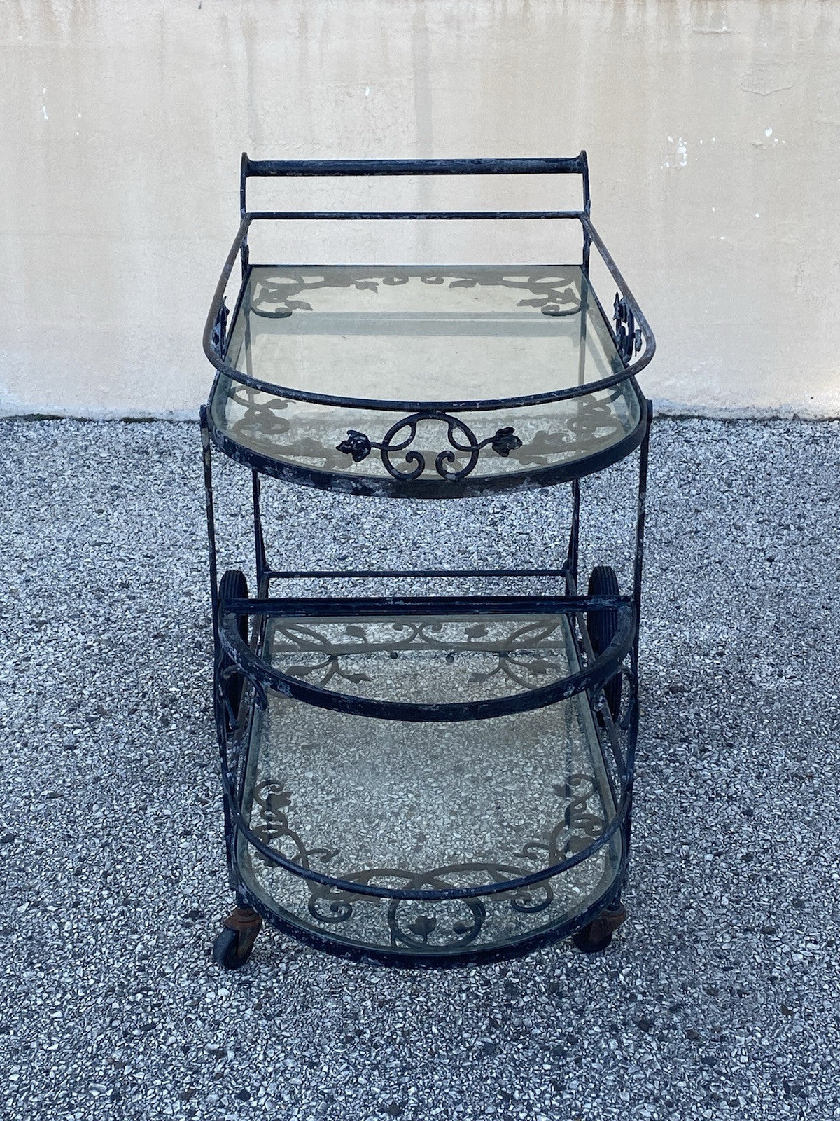 Vintage Woodard Wrought Iron Leaf & Vine Curved Glass Garden Patio Bar Tea Cart