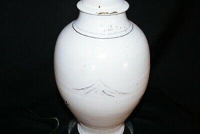 Vintage Italian Oriental Asian Pottery Lamp Lucite Base Mid Century Modern