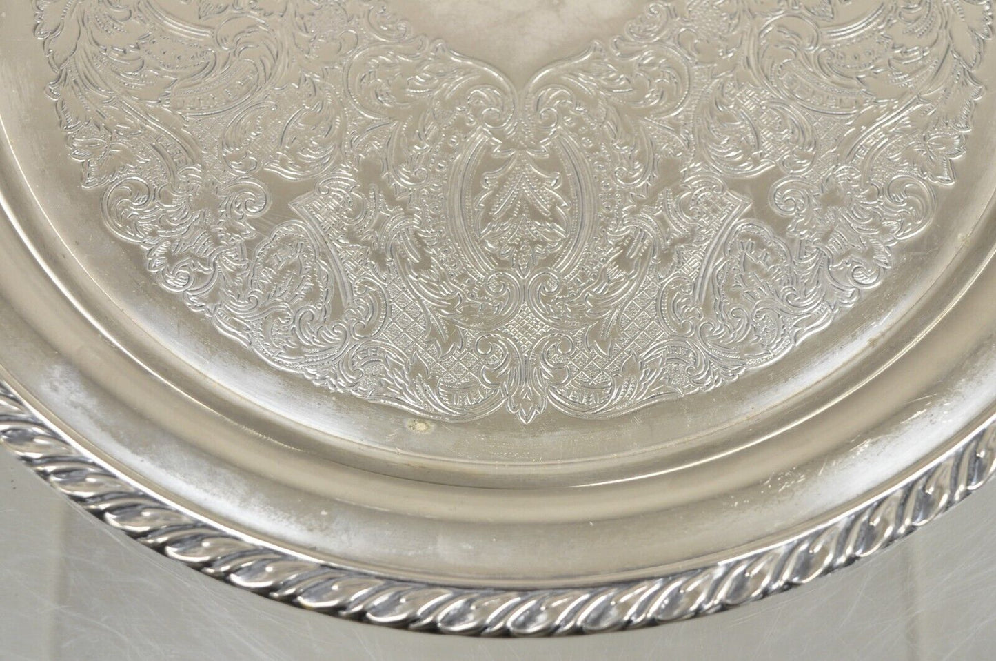 Oneida USA 12" Round Victorian Style Serving Platter Tray