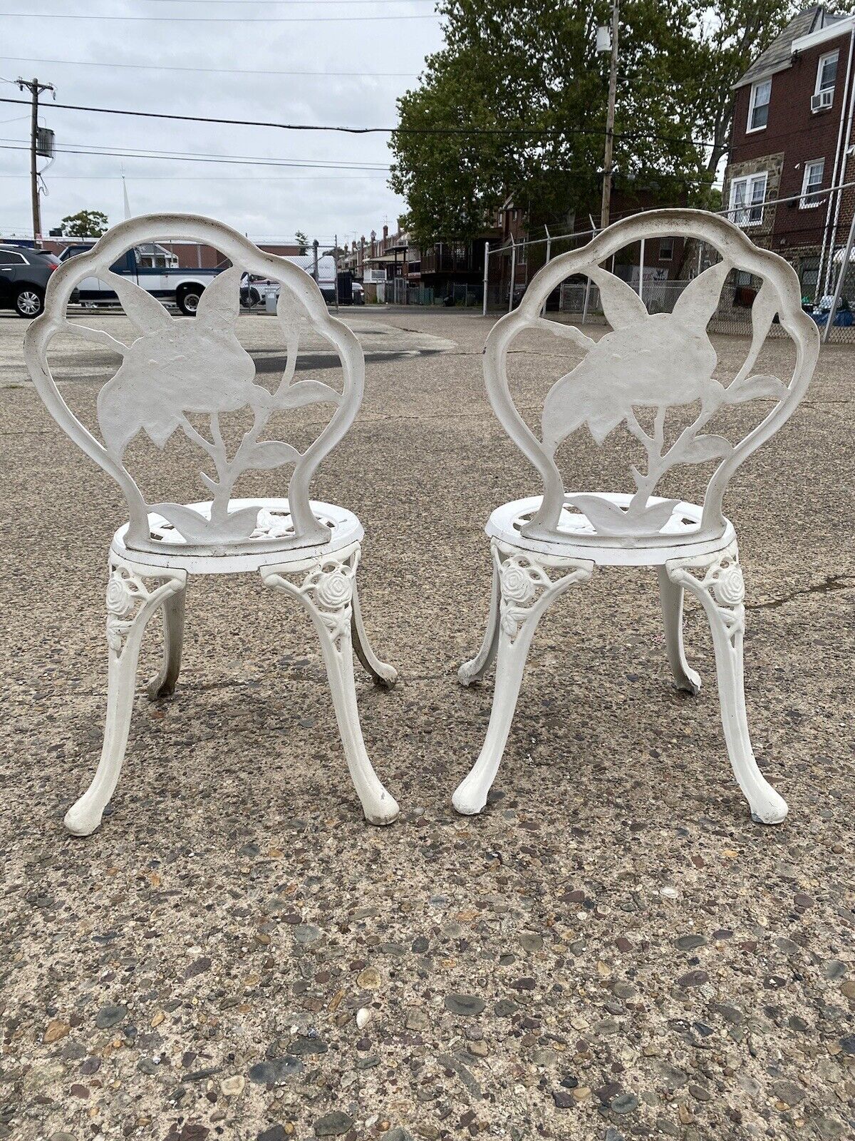 Victorian Style Rose Pattern Cast Aluminum Garden Patio Outdoor Bistro Chairs