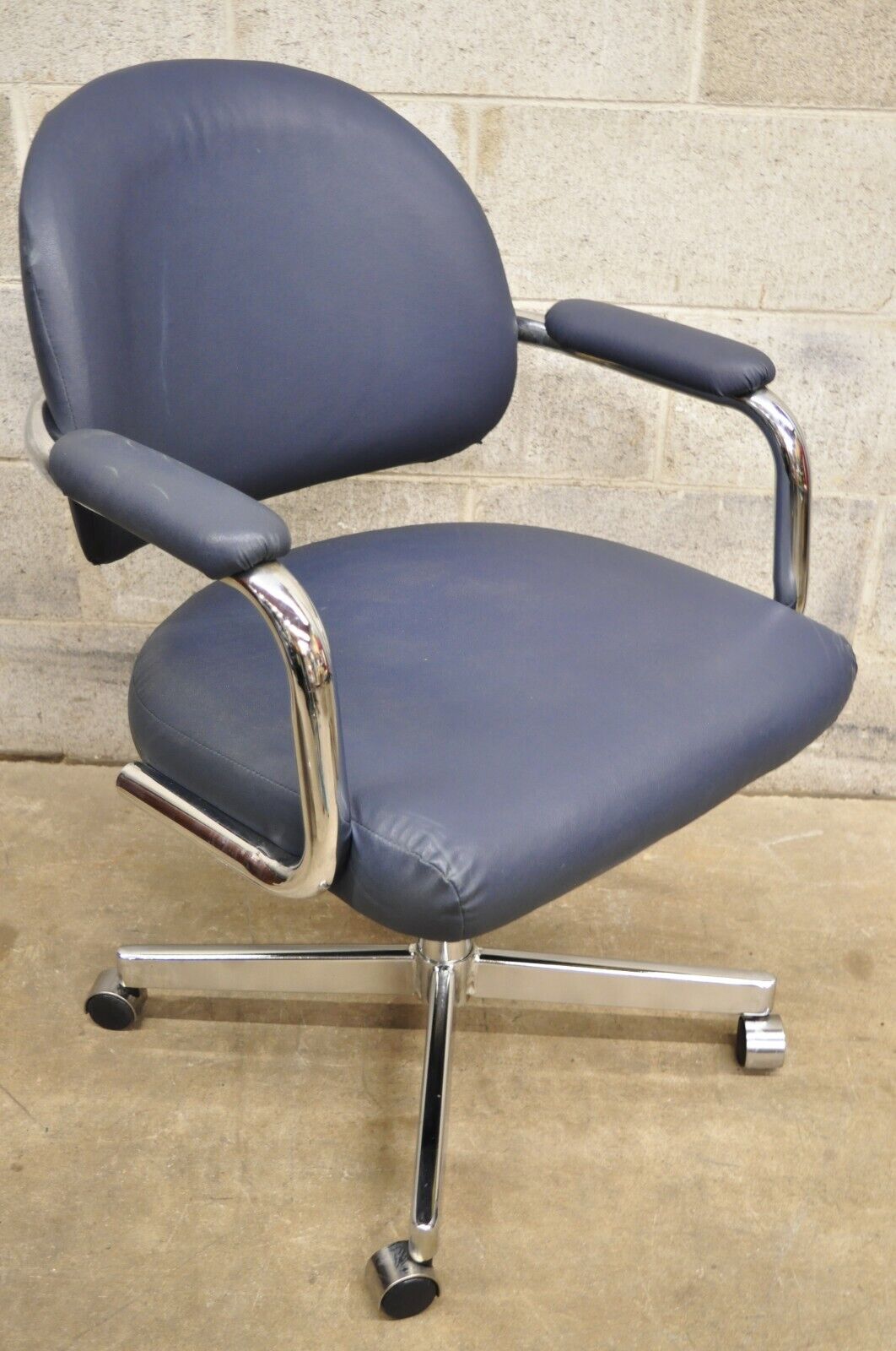 Vintage Chromcraft Mid Century Modern Blue Vinyl Rolling Office Desk Chair (A)