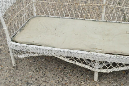 Antique Victorian Wicker Rattan Sunroom Patio Furniture Sofa Couch Furniture