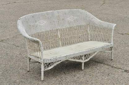 Antique Victorian Wicker Rattan Sunroom Patio Furniture Sofa Couch Furniture