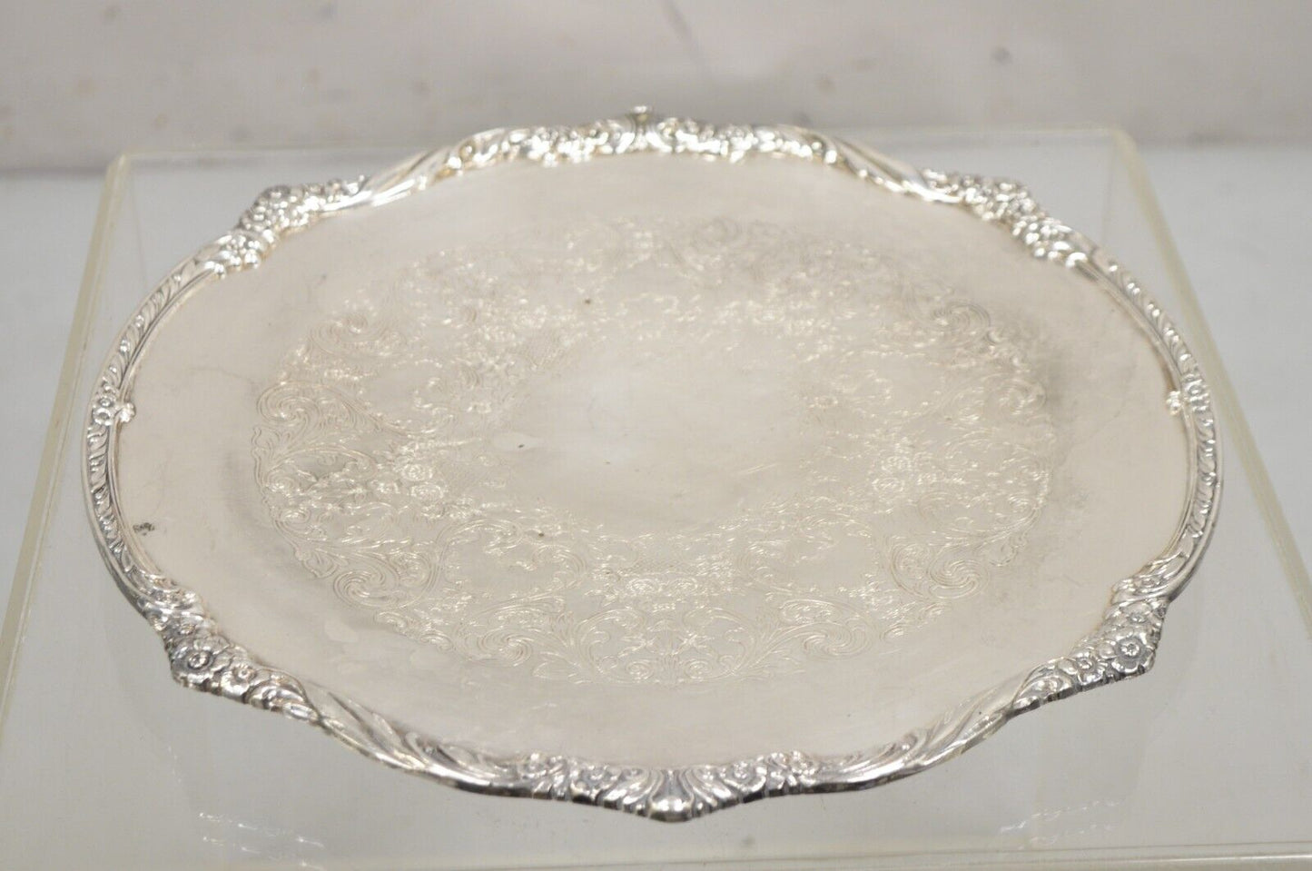 Vintage Heritage 1847 Rogers Bros. 9426 Round Silver Plated Platter Tray