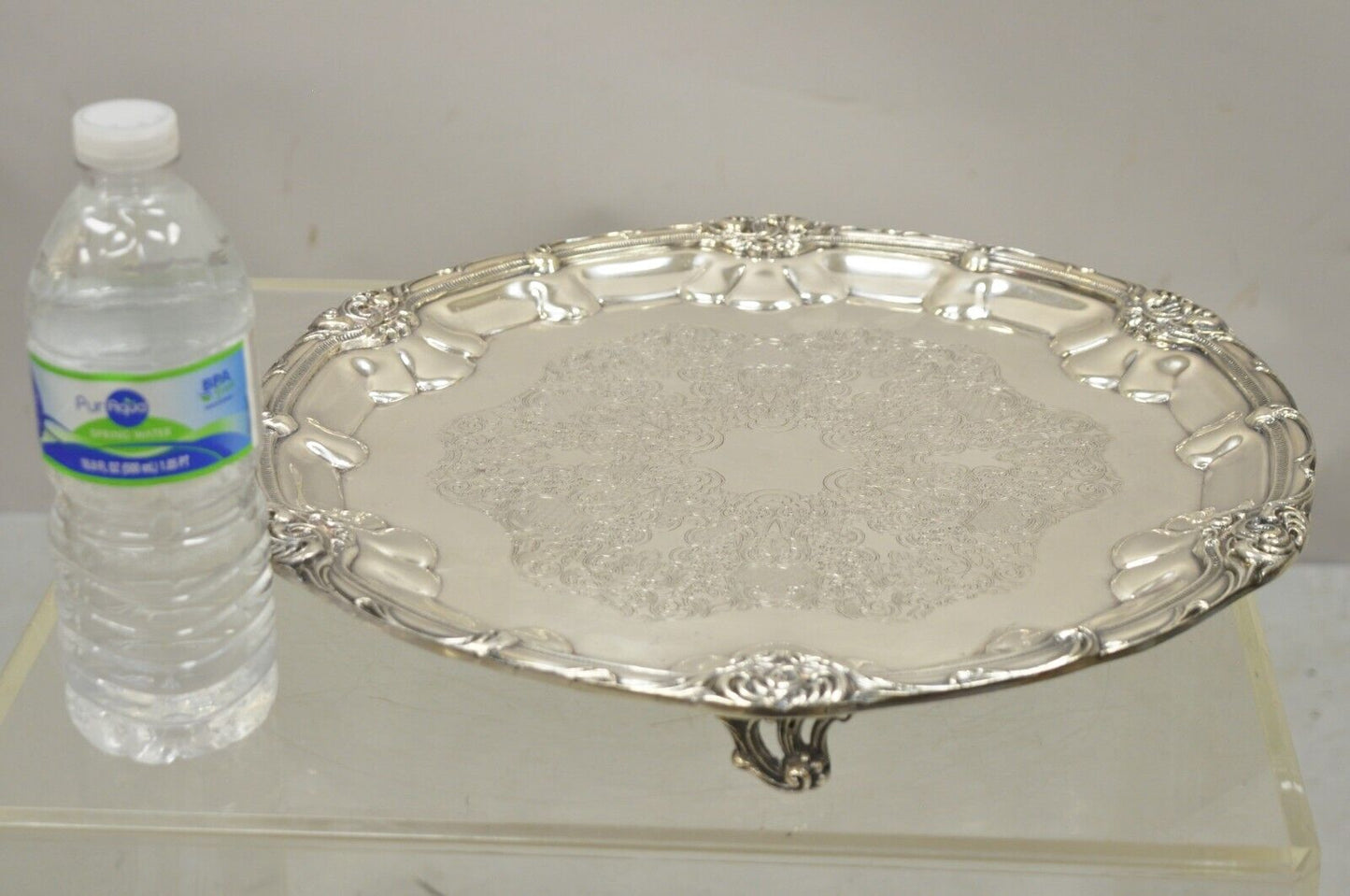 English Silver Mfg Corp Silver Plated 15" Round Regency Style Platter Tray