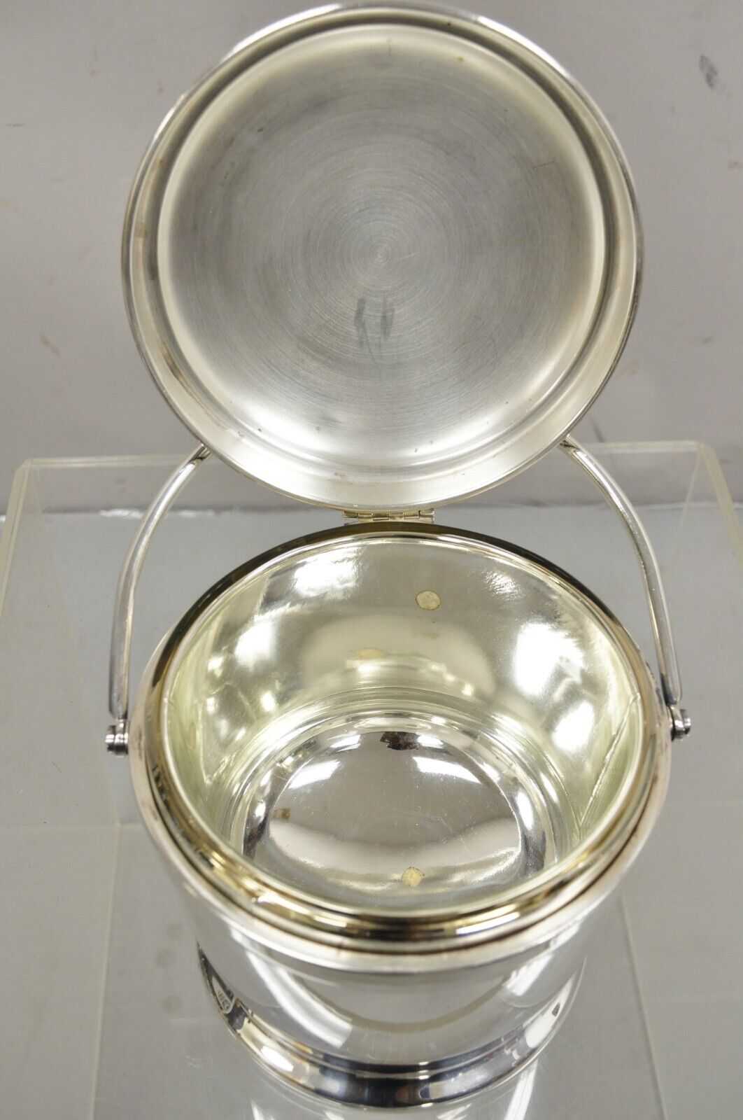 Bernard Rices Sons Inc. Silver Plated Art Deco Reticulating Hinge Ice Bucket