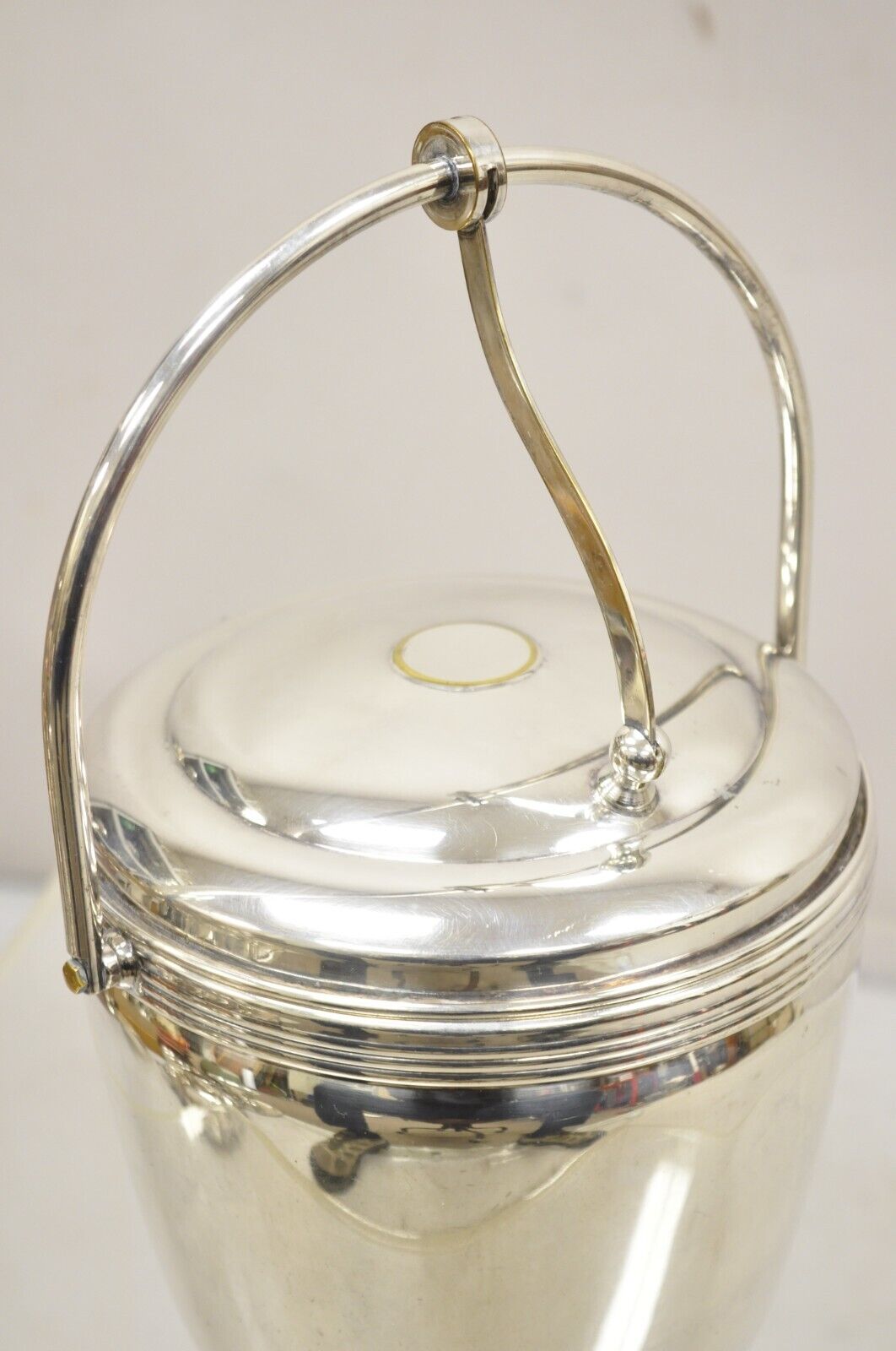 Vintage Sheffield Silver Co. Silver Plated Ice Bucket w/ Reticulated Hinge Lid