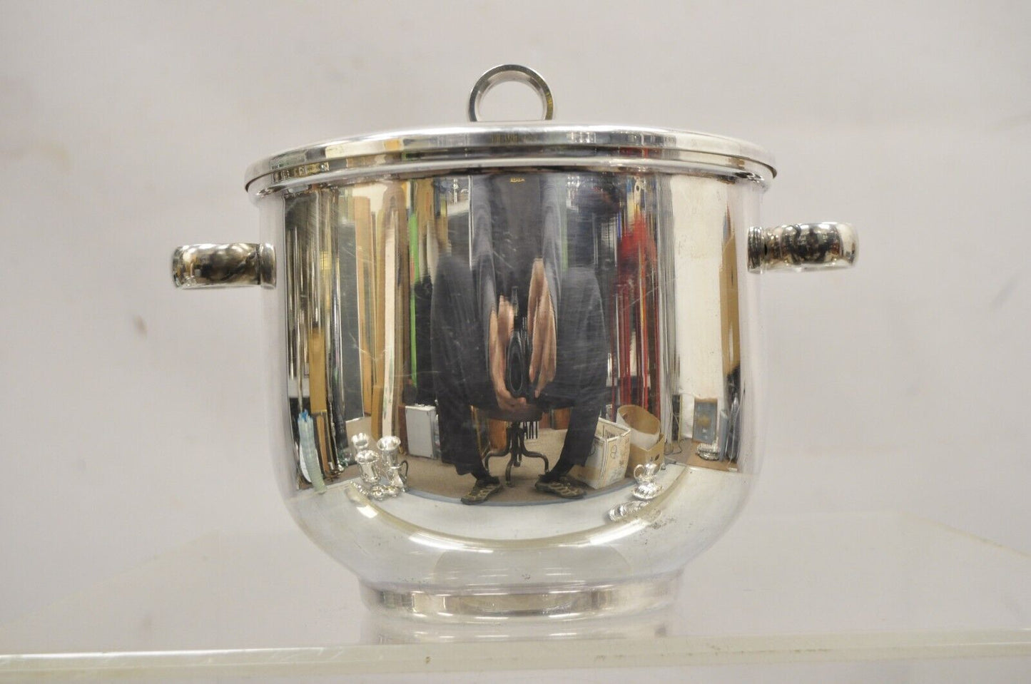 English Silver MFG Co. Mid Century Art Deco Silver Plated Lidded Ice Bucket