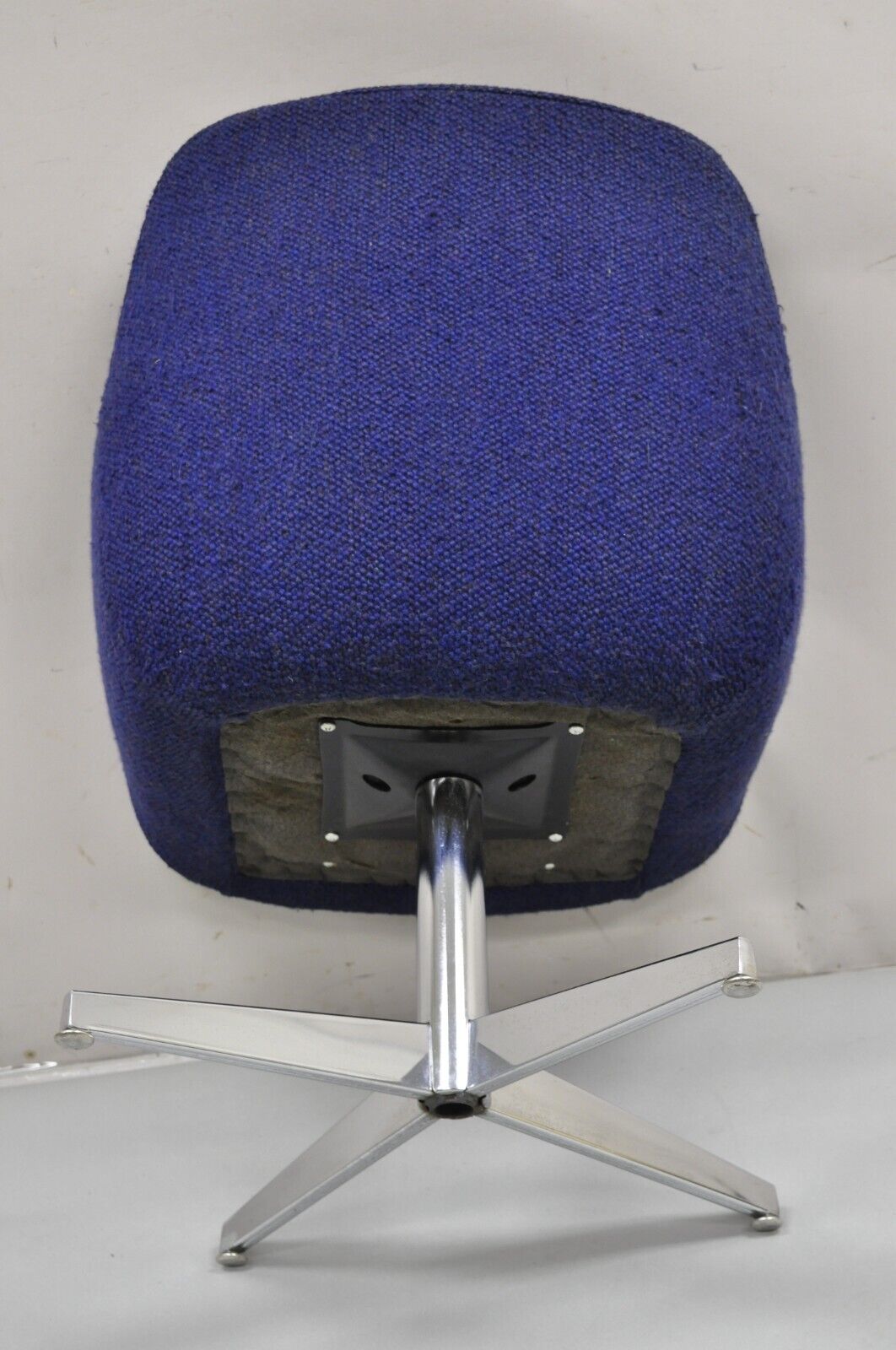 Vintage Mid Century Modern Blue Upholstered Chrome Swivel Base Club Arm Chair