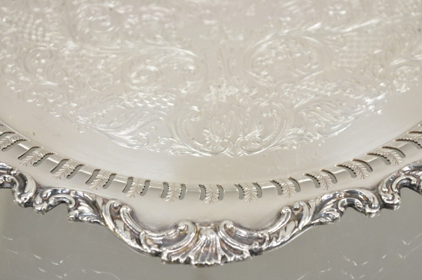 Vintage Oneida LTD Ascot Victorian Style Silver Plated Round Platter Tray