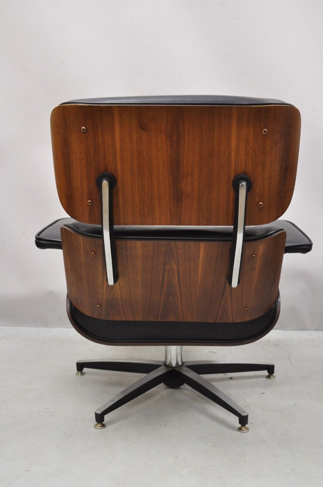 Vintage Selig Plycaft Black Leather Eames Style Walnut Swivel Tilt Lounge Chair