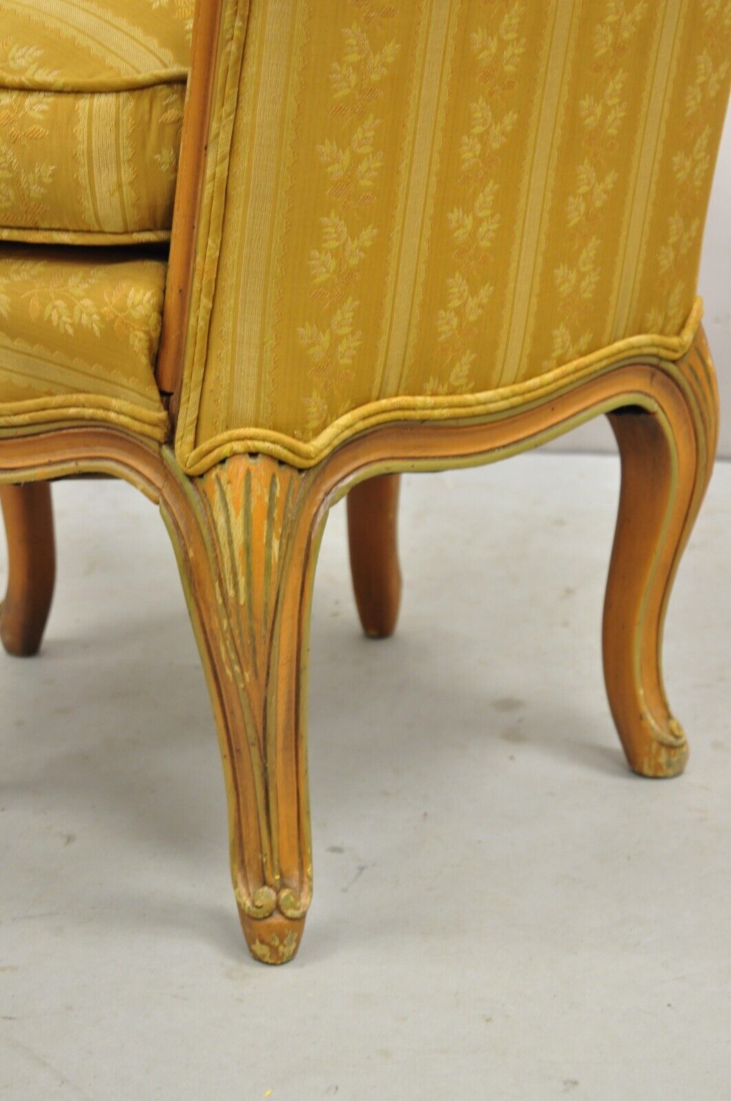 French Louis XV Provincial Style Five Leg Peach Painted Boudoir Slipper Chair