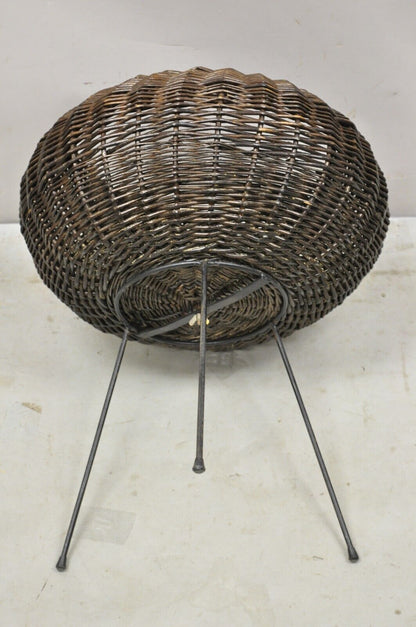 MCM Italian Round Wicker Rattan Wrought Iron Planter Stand Arthur Umanoff Style